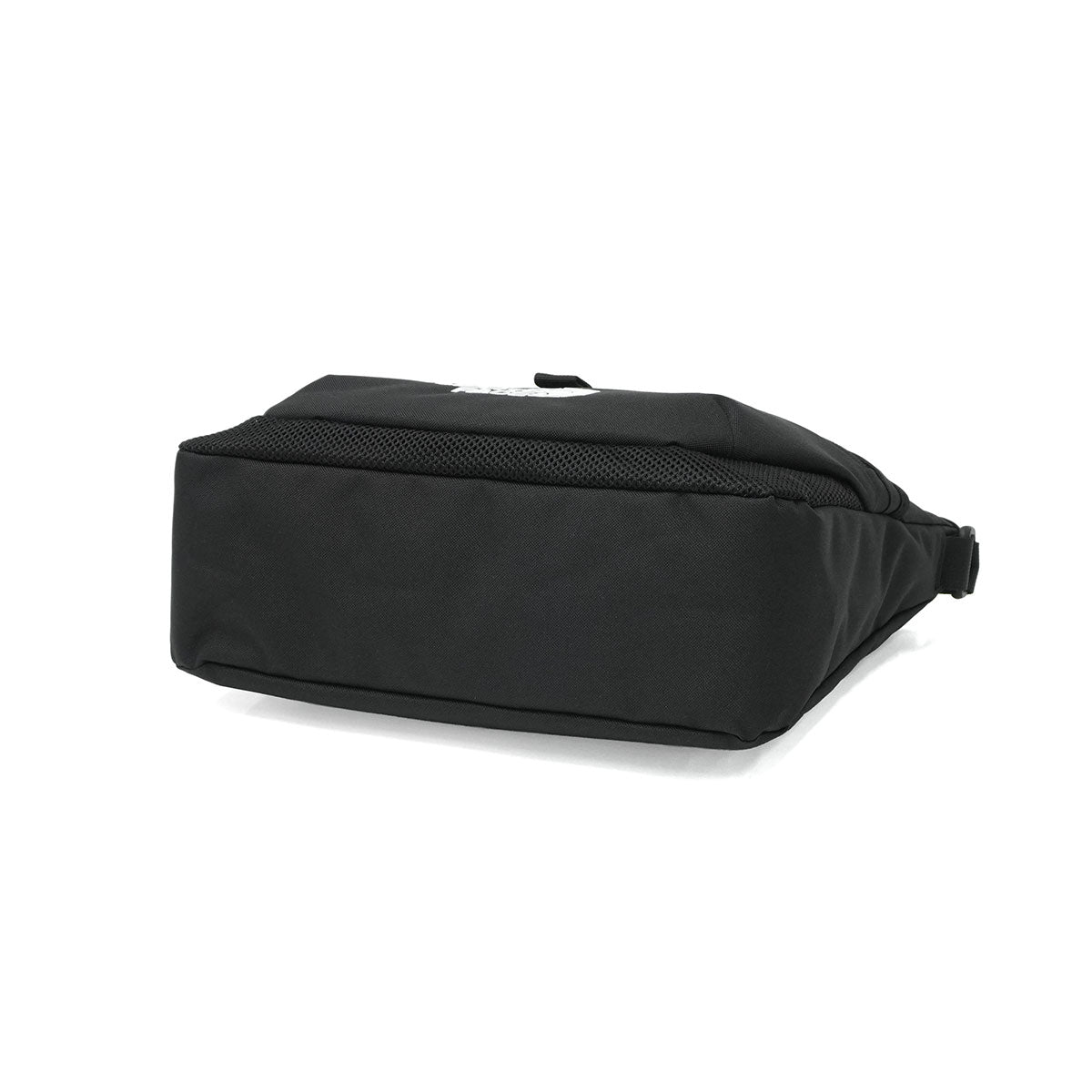 ザ・ノース・フェイス THE NORTH FACE 日本正規品 ショルダーバッグ メンズ レディース 斜めがけバッグ 小さめ ブランド 斜めがけ 大人 ミニショルダー 8L バッグ リープ Leap Shoulder リープショルダー NM72601 （ブラック） ブラック