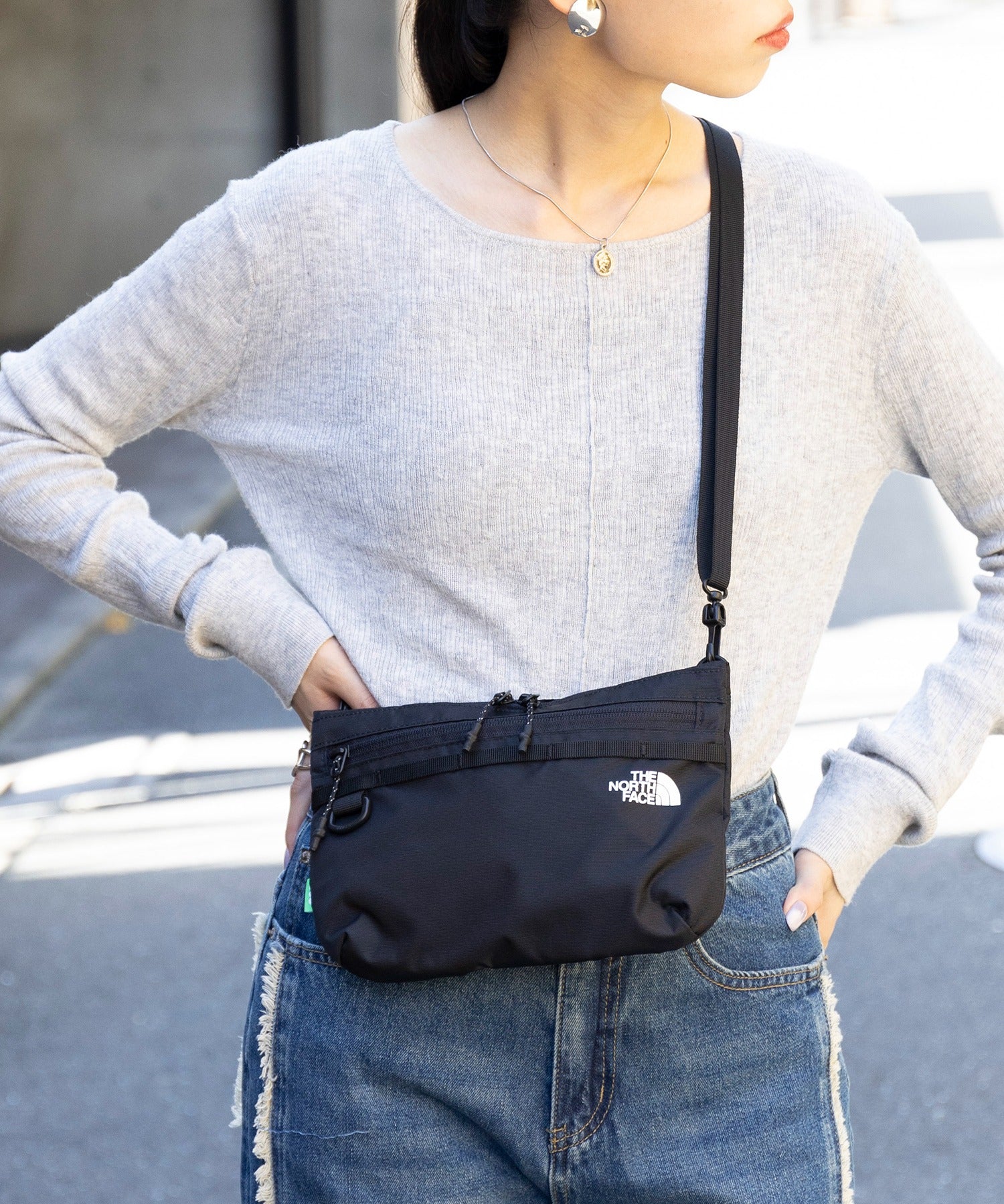 【THE NORTH FACE / ザ・ノースフェイス】ASCEND SLING BAG NN2PQ05A ショルダーバッグ メッセンジャーバッグ ブランドロゴ