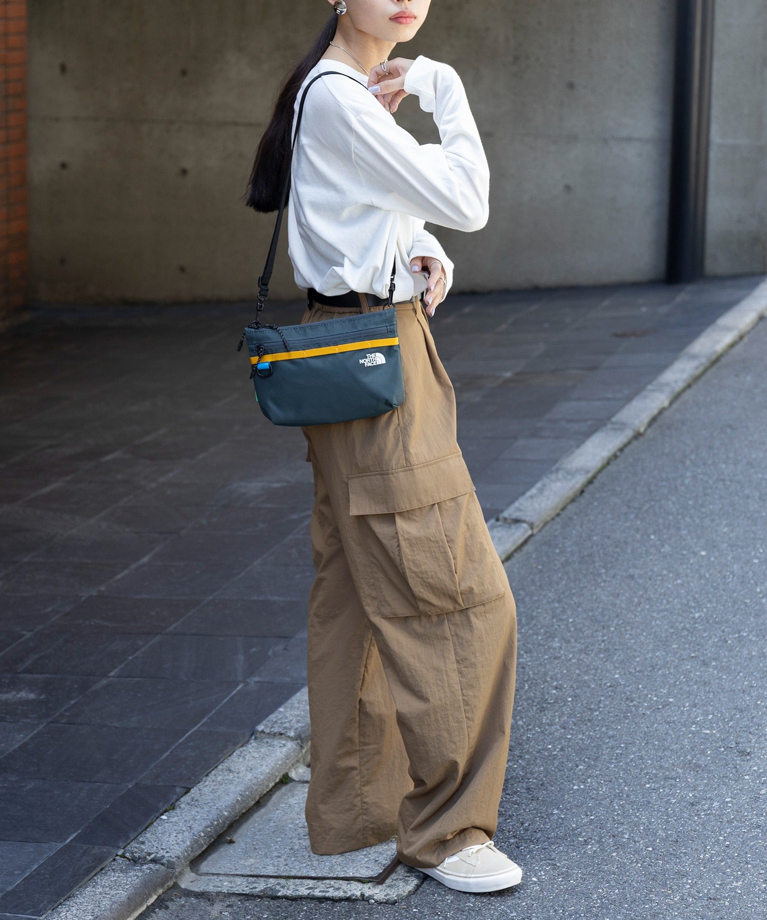 【THE NORTH FACE / ザ・ノースフェイス】ASCEND SLING BAG NN2PQ05A ショルダーバッグ メッセンジャーバッグ ブランドロゴ