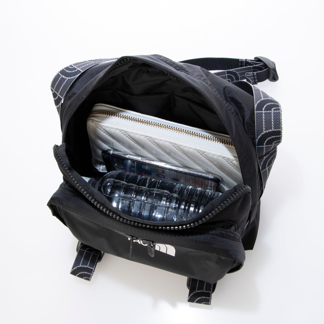 ザ・ノース・フェイス THE NORTH FACE THE NORTH FACE ザ ノースフェイス メンズ レディース ショルダーバッグ CITY SHOULDER BAG シティー ポーチ （ブラック） ブラック