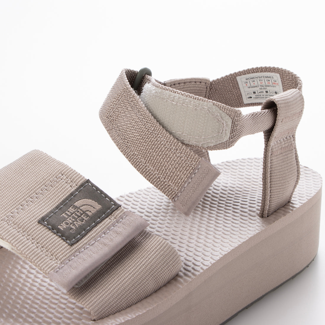 ザ・ノース・フェイス THE NORTH FACE Skeena Platform プラットフォームサンダル （グレー） グレー
