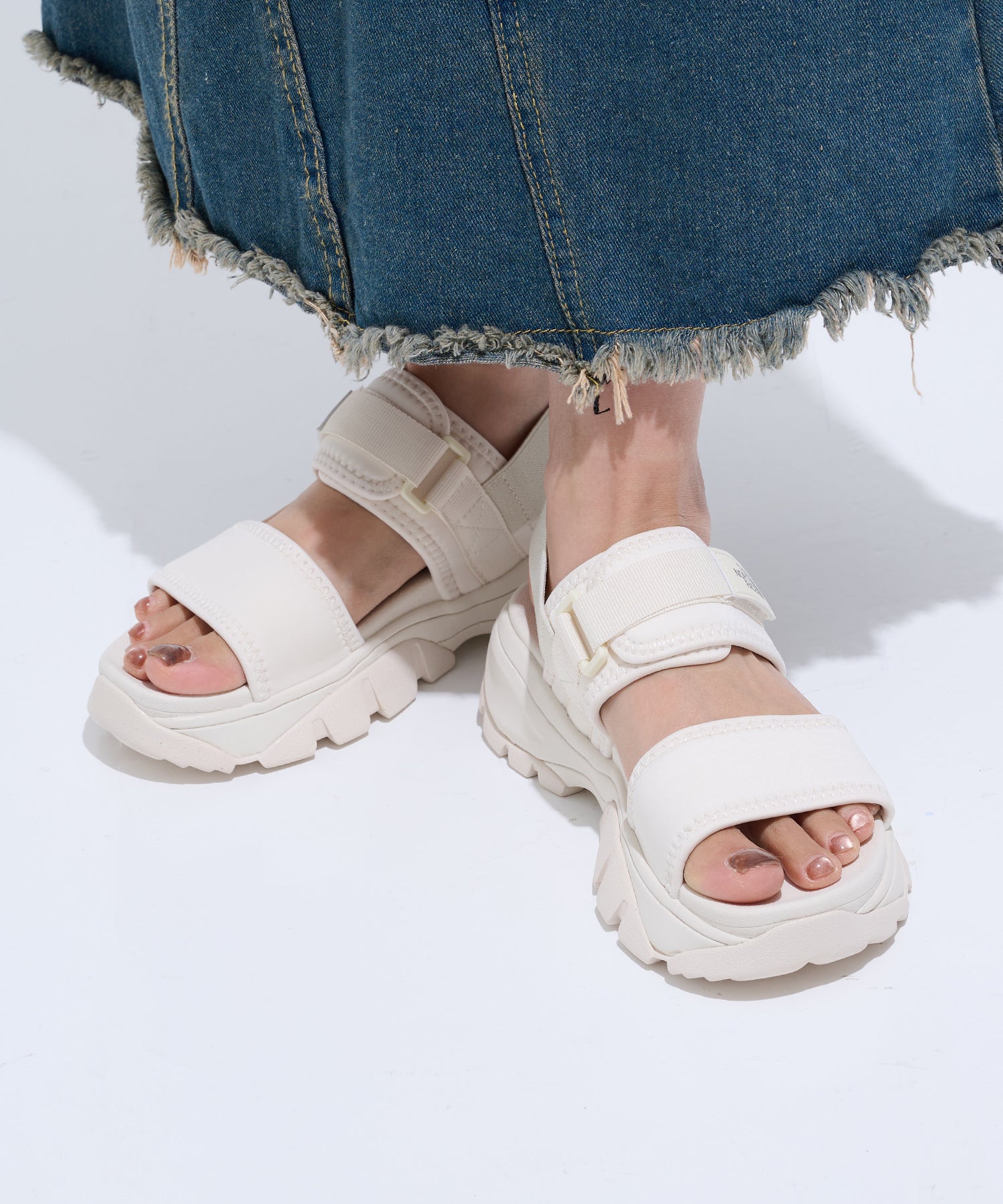 ザ・ノース・フェイス THE NORTH FACE HEXA LUX SANDAL （アイボリー） アイボリー