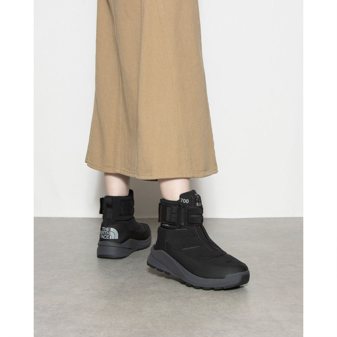 THE NORTH FACE THE NORTH FACE W NUPTSE II STRAP WP NF0A5G2J