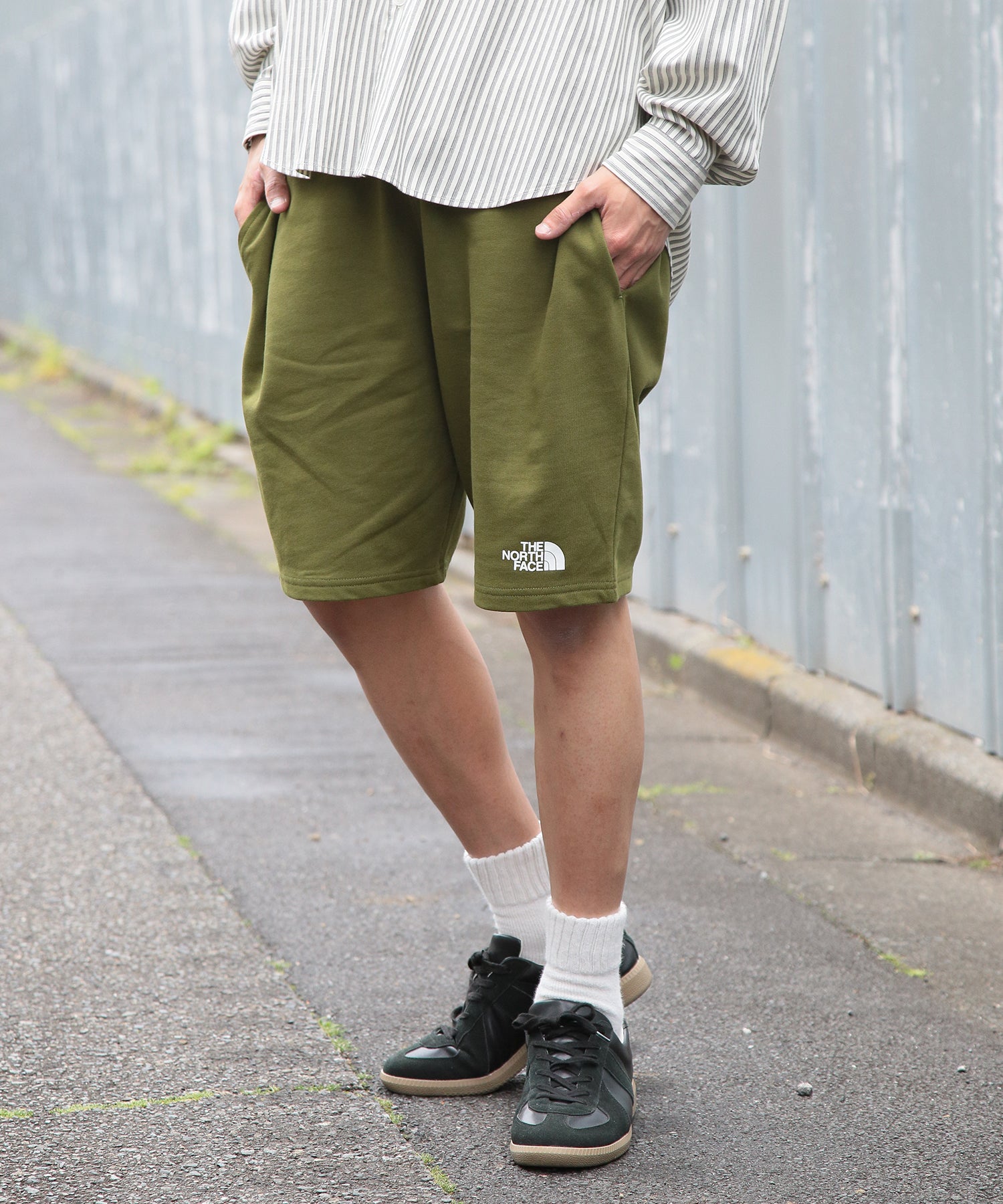 ザ・ノース・フェイス THE NORTH FACE STANDARD LIGHT SHORTS / ハーフパンツ ワンポイント 半パン ショートパンツ 3S4E