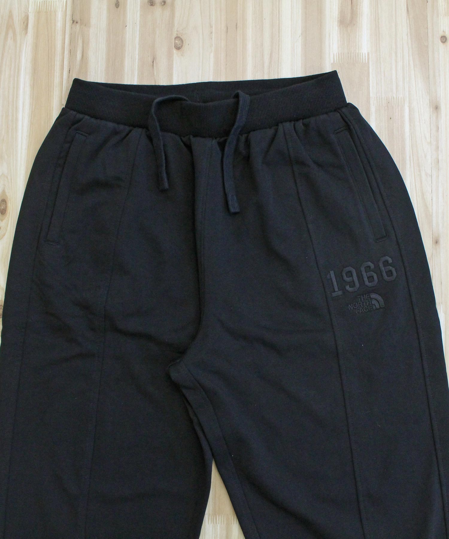ザ・ノース・フェイス THE NORTH FACE ナンバーロゴ刺繍 スウェットパンツ GO-TO 1966 SWEATPANTS White Label Korea Line 韓国限定ライン メンズ ブランド （2-ブラック） 2-ブラック