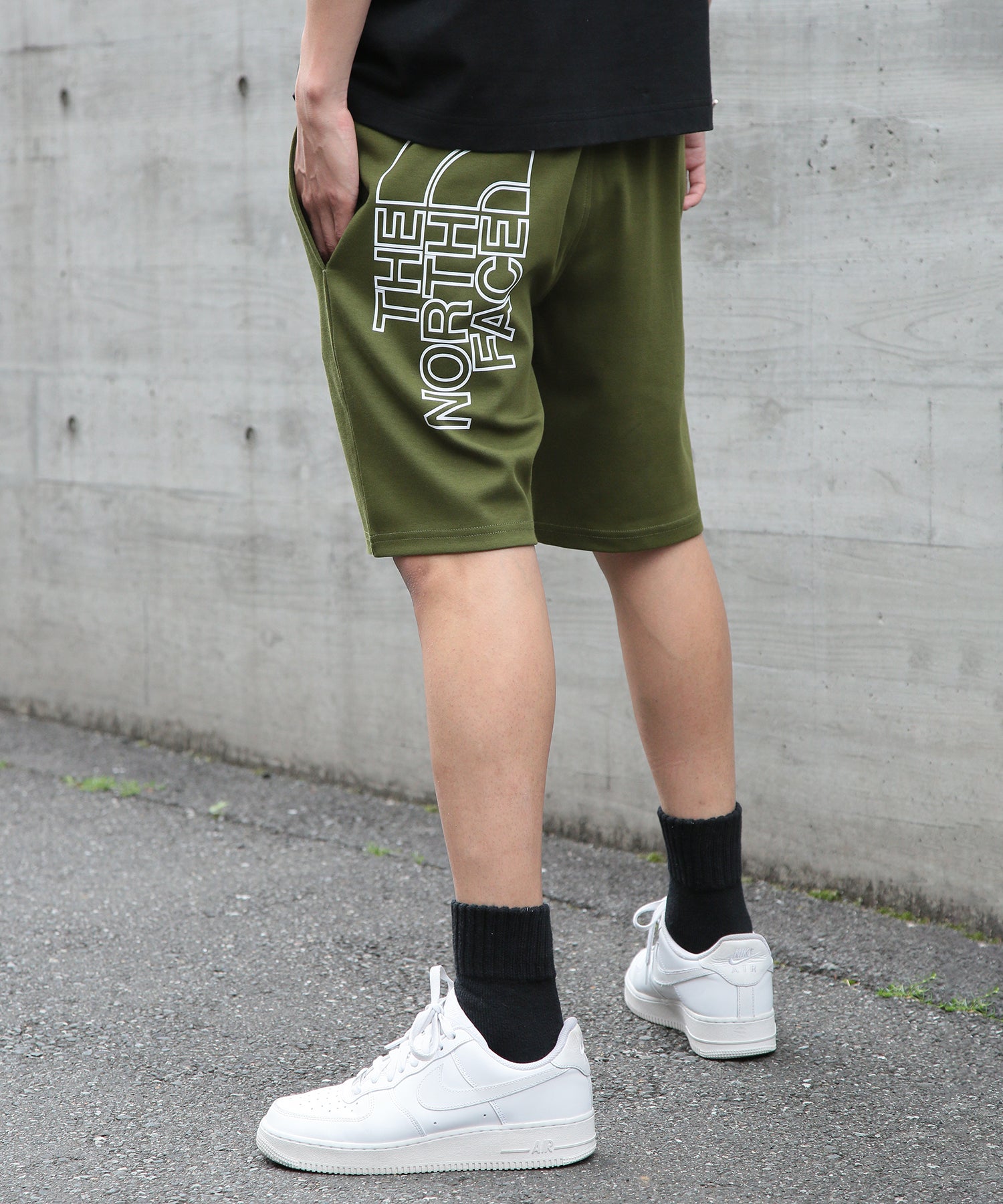 THE NORTH FACE 【THE NORTH FACE / THE NORTH FACE】GRAPHIC SHORT LIGHT Half Pants Shorts 3S4F