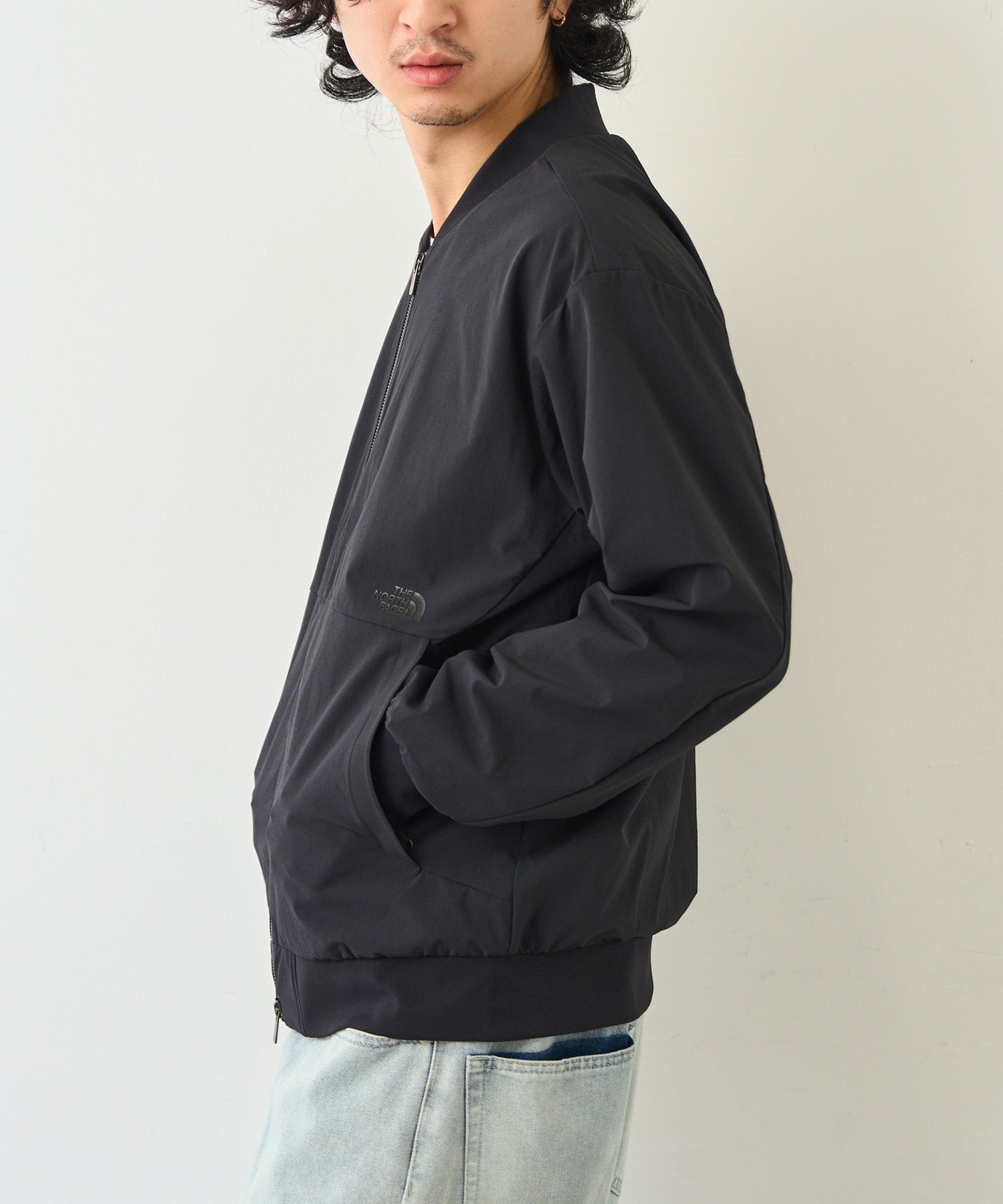 ザ・ノース・フェイス THE NORTH FACE 【日本未発売】韓国 ホワイトレーベルM'S STUD BOMBER NJ3BR07 ブルゾン 軽羽織 スタンドカラー （ブラック） ブラック