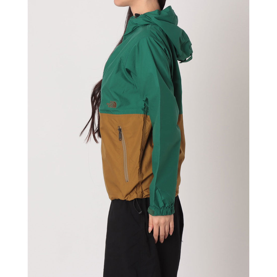 ザ・ノース・フェイス THE NORTH FACE コンパクトジャケット ジャケット （ホワイトデューン×Cカーキ） ホワイトデューン×Cカーキ