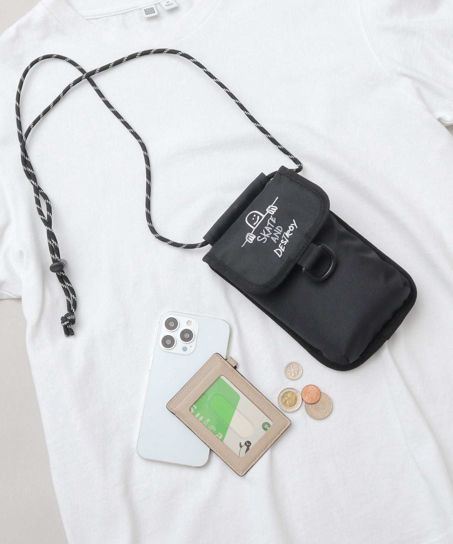 スラッシャー THRASHER 撥水加工 ポリエステル スマホポーチ / スマホショルダー / ネックポーチ