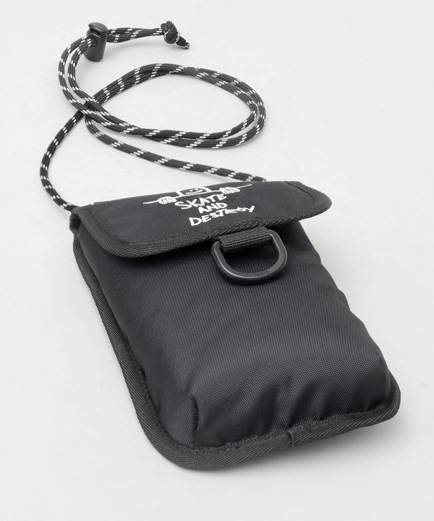 スラッシャー THRASHER 撥水加工 ポリエステル スマホポーチ / スマホショルダー / ネックポーチ