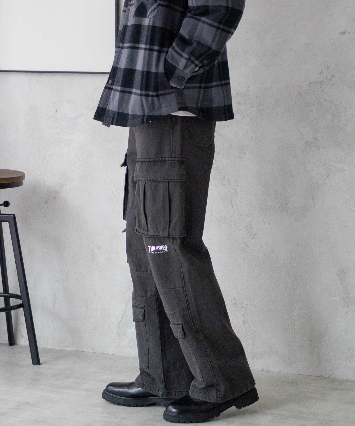 スラッシャー THRASHER 9ポケットデニムカーゴパンツ （ブラック） ブラック