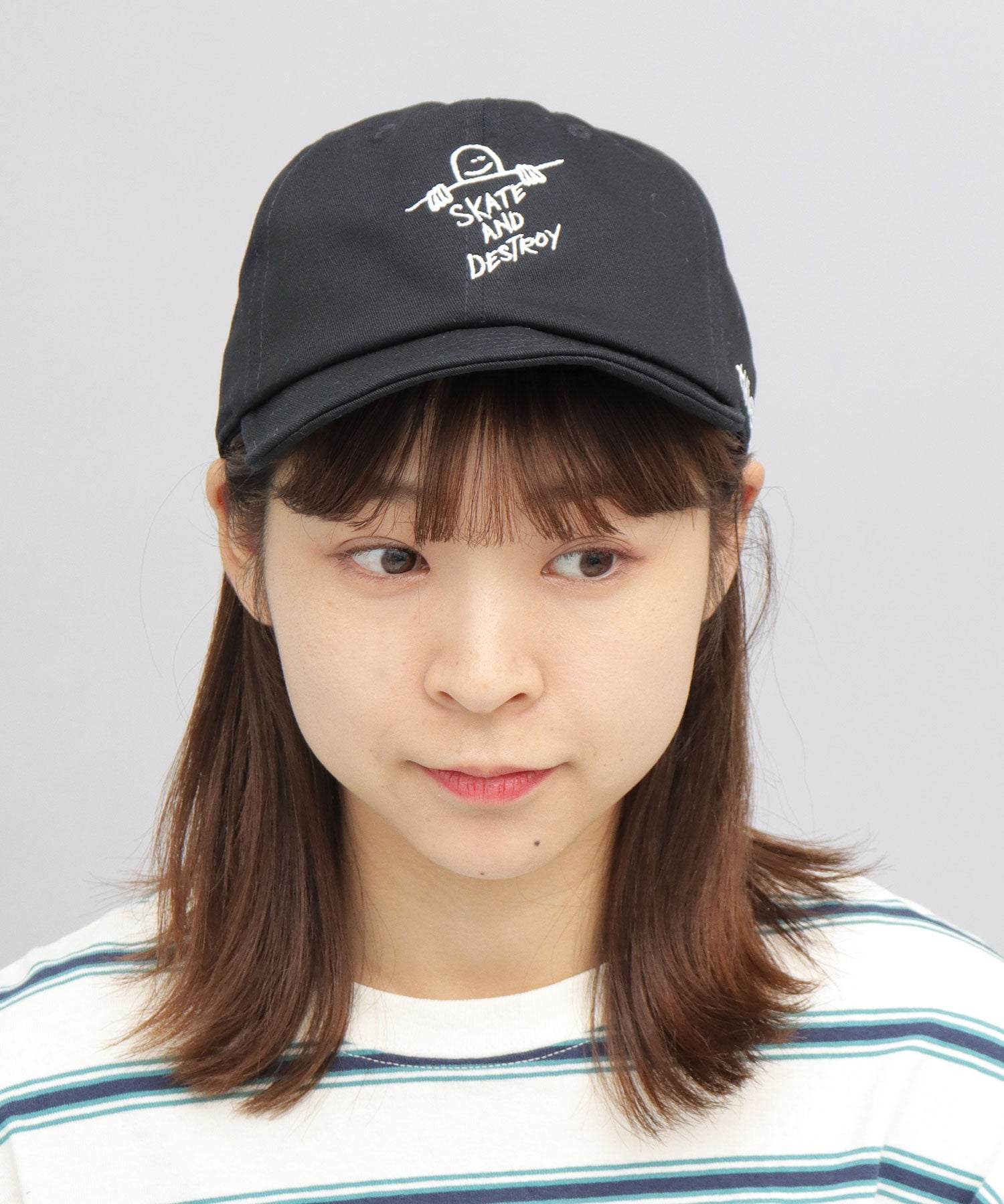 スラッシャー THRASHER 刺繍 ボールキャップ 帽子 ショートバイザー つば短い （ブラック） ブラック