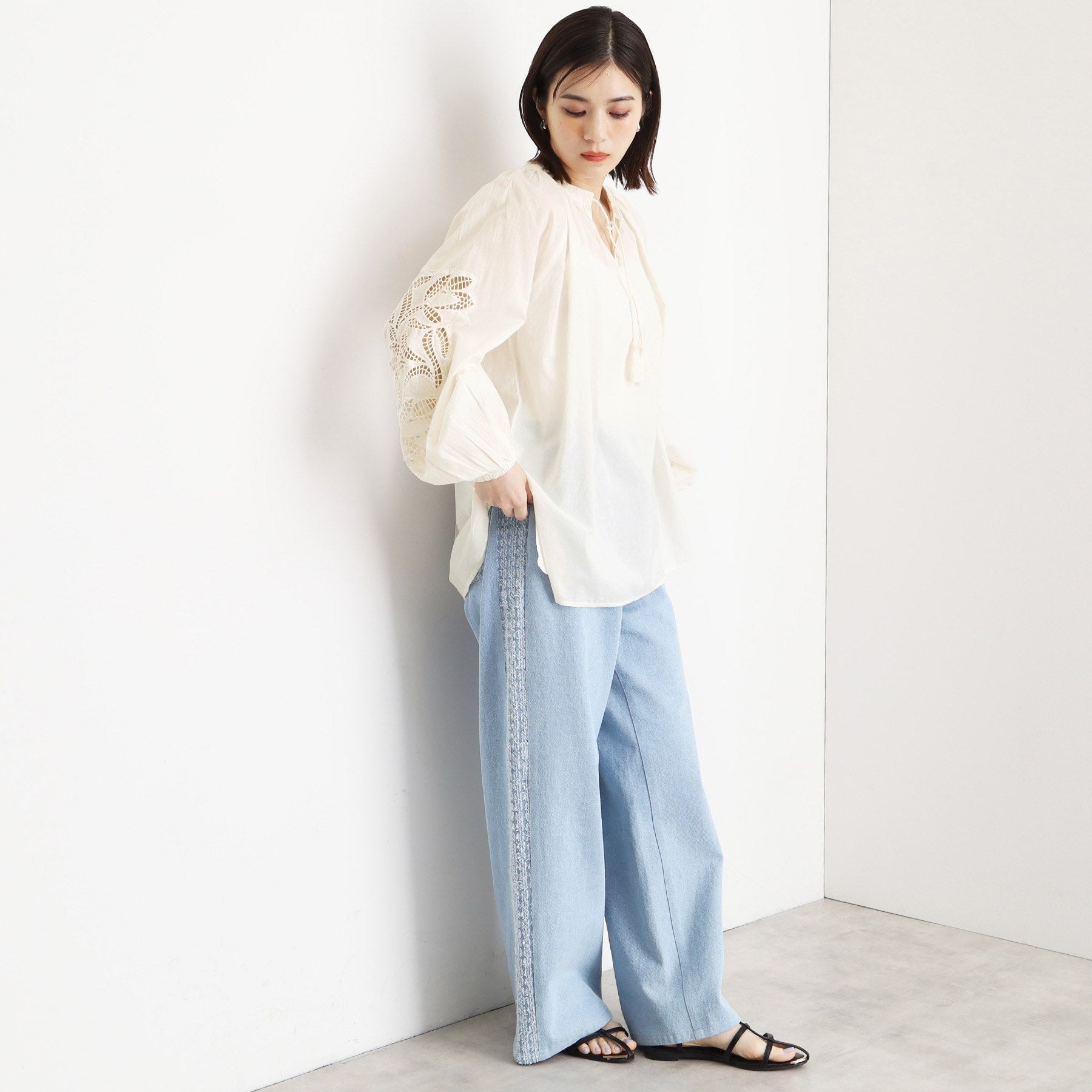 ザ ショップ ティーケー  (ウィメン) THE SHOP TK(Women) キャンブリックボイル袖刺繍ブラウス （カーキ(027)） カーキ(027)