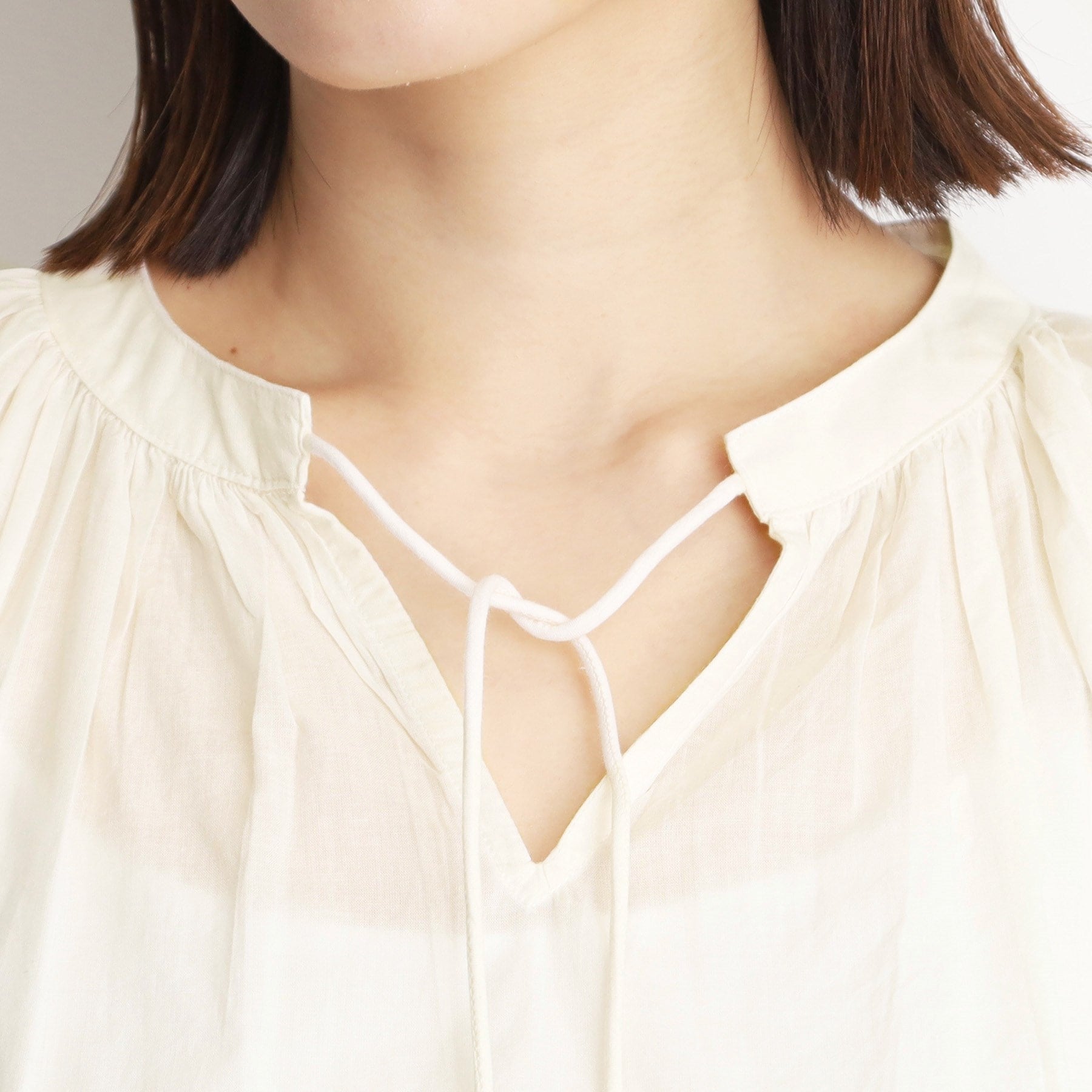 ザ ショップ ティーケー  (ウィメン) THE SHOP TK(Women) キャンブリックボイル袖刺繍ブラウス （カーキ(027)） カーキ(027)