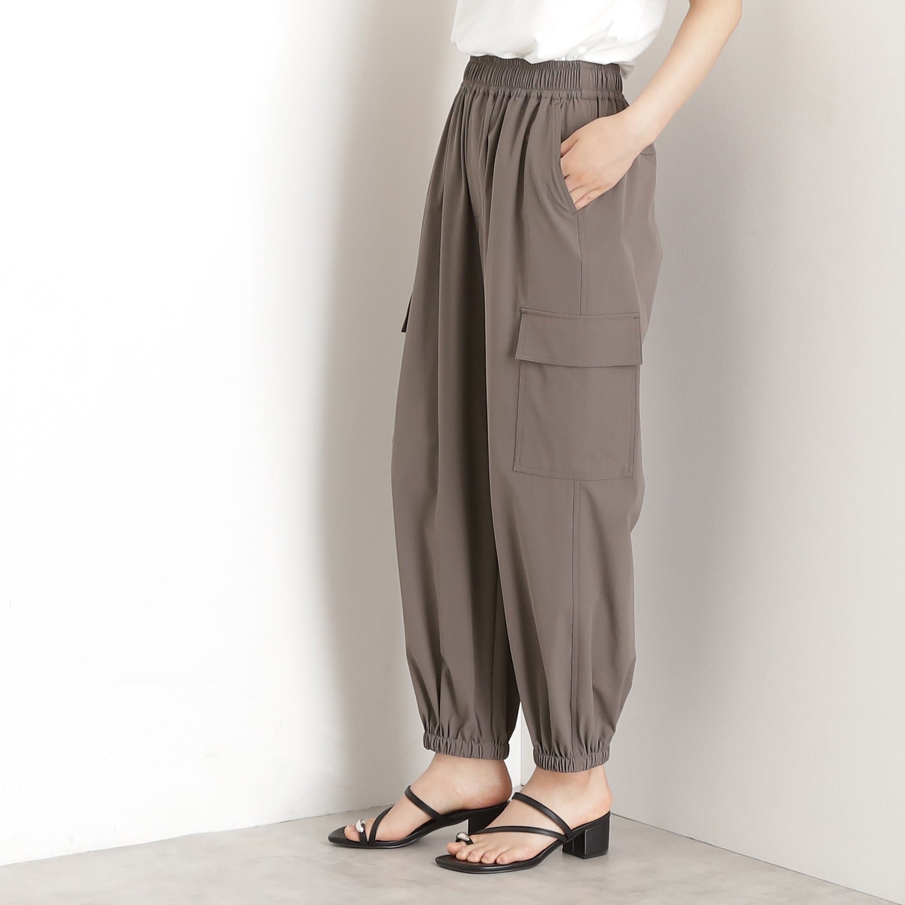 ザ ショップ ティーケー  (ウィメン) THE SHOP TK(Women) 撥水カーゴパンツ【UV/洗濯機OK】 （チャコールグレー(014)） チャコールグレー(014)