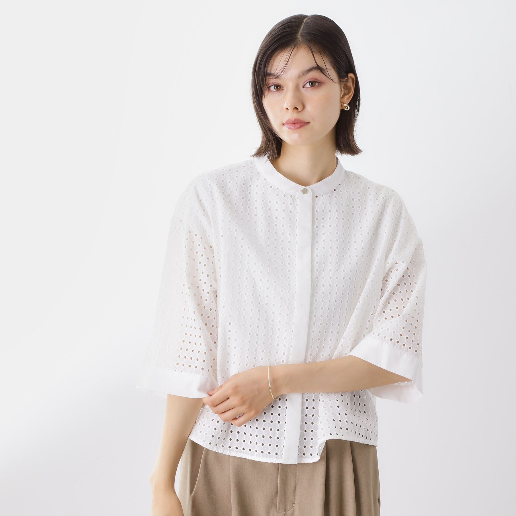 ザ ショップ ティーケー  (ウィメン) THE SHOP TK(Women) サークル刺繍ショート丈シャツ （ブラック(019)） ブラック(019)