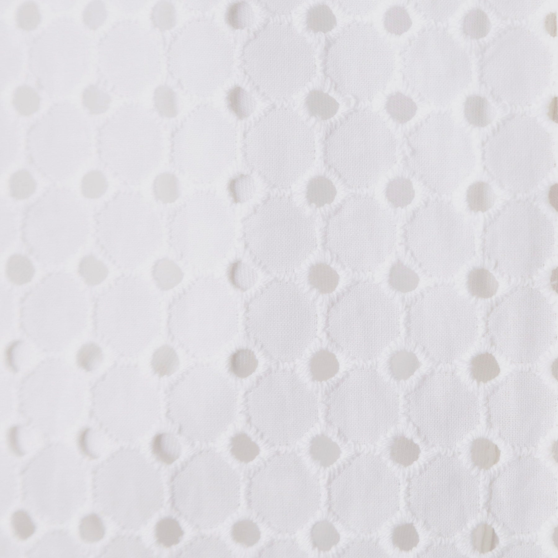 ザ ショップ ティーケー  (ウィメン) THE SHOP TK(Women) サークル刺繍ショート丈シャツ （ブラック(019)） ブラック(019)