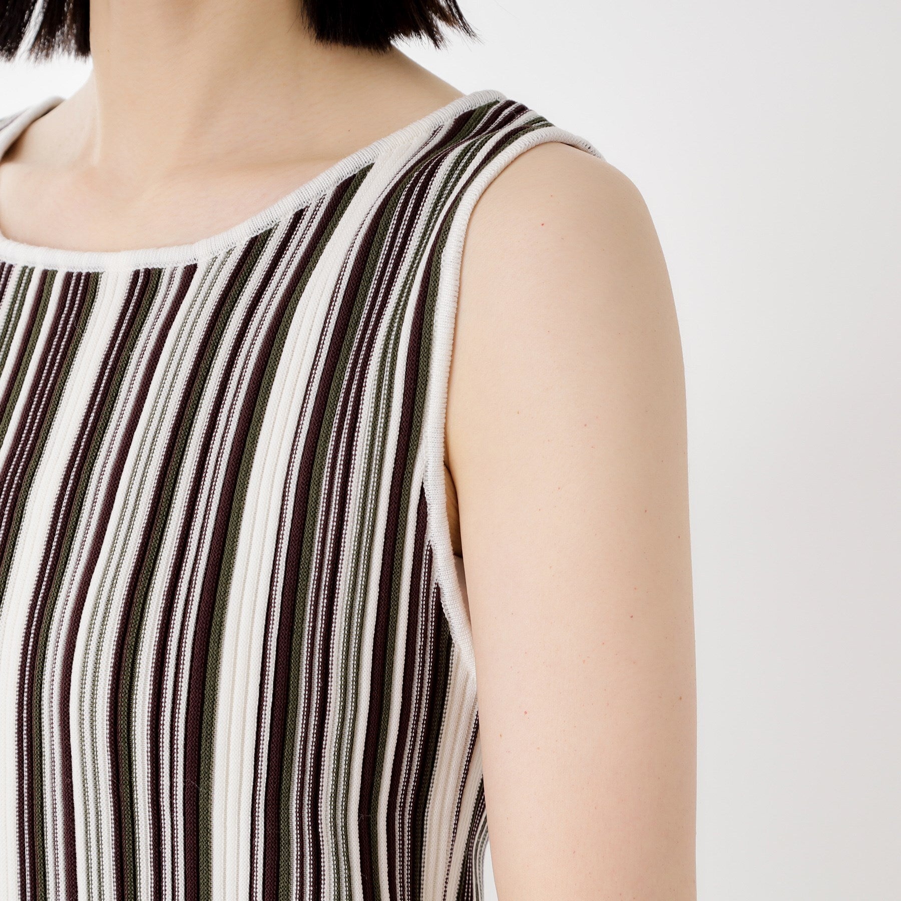 ザ ショップ ティーケー  (ウィメン) THE SHOP TK(Women) ストライプ柄ニットタンク前後2WAY （アイボリー(304)） アイボリー(304)