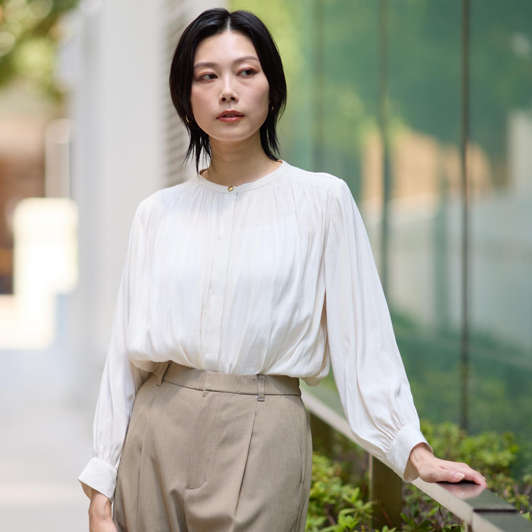 ザ ショップ ティーケー  (ウィメン) THE SHOP TK(Women) ヴィンテージサテンギャザーシャツ （アイボリー(004)） アイボリー(004)