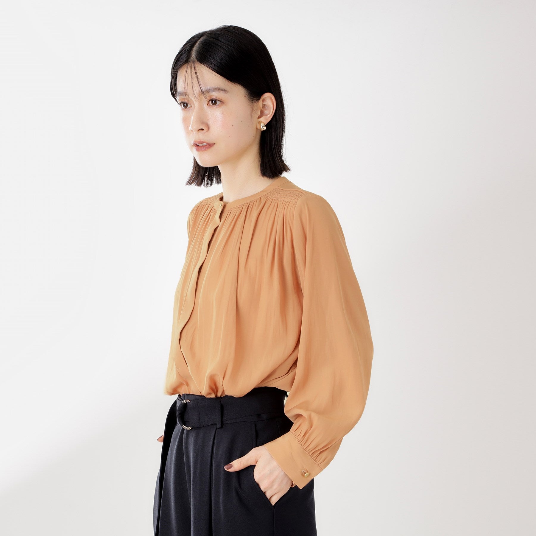 ザ ショップ ティーケー  (ウィメン) THE SHOP TK(Women) ヴィンテージサテンギャザーシャツ （アイボリー(004)） アイボリー(004)