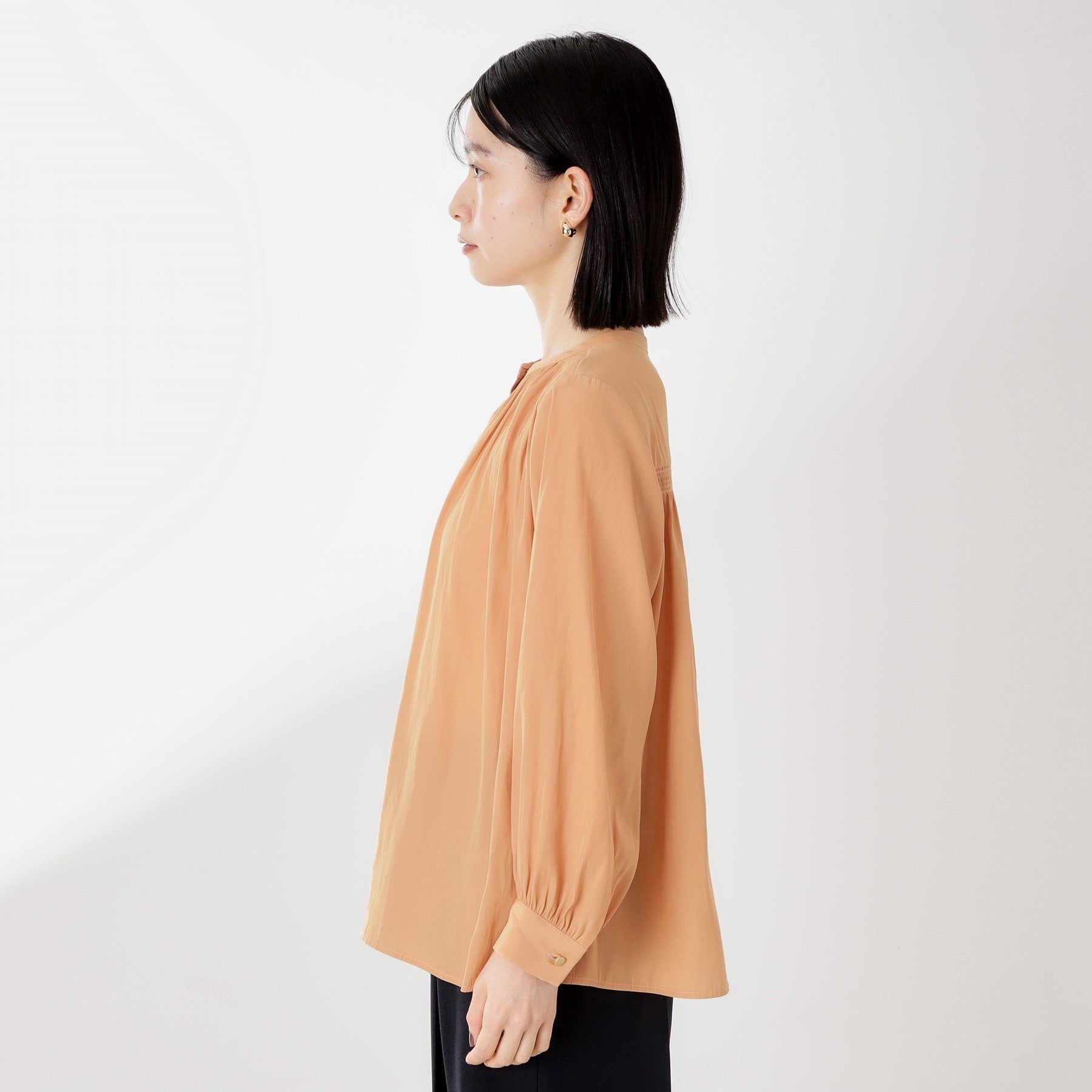 ザ ショップ ティーケー  (ウィメン) THE SHOP TK(Women) ヴィンテージサテンギャザーシャツ （アイボリー(004)） アイボリー(004)