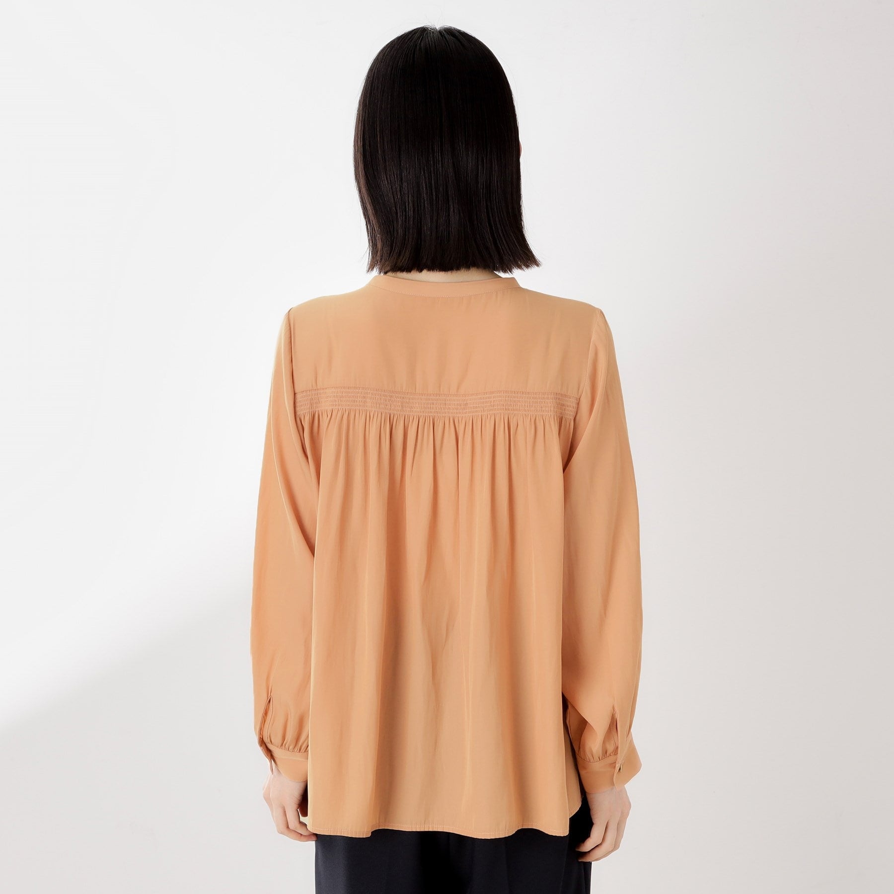ザ ショップ ティーケー  (ウィメン) THE SHOP TK(Women) ヴィンテージサテンギャザーシャツ （アイボリー(004)） アイボリー(004)