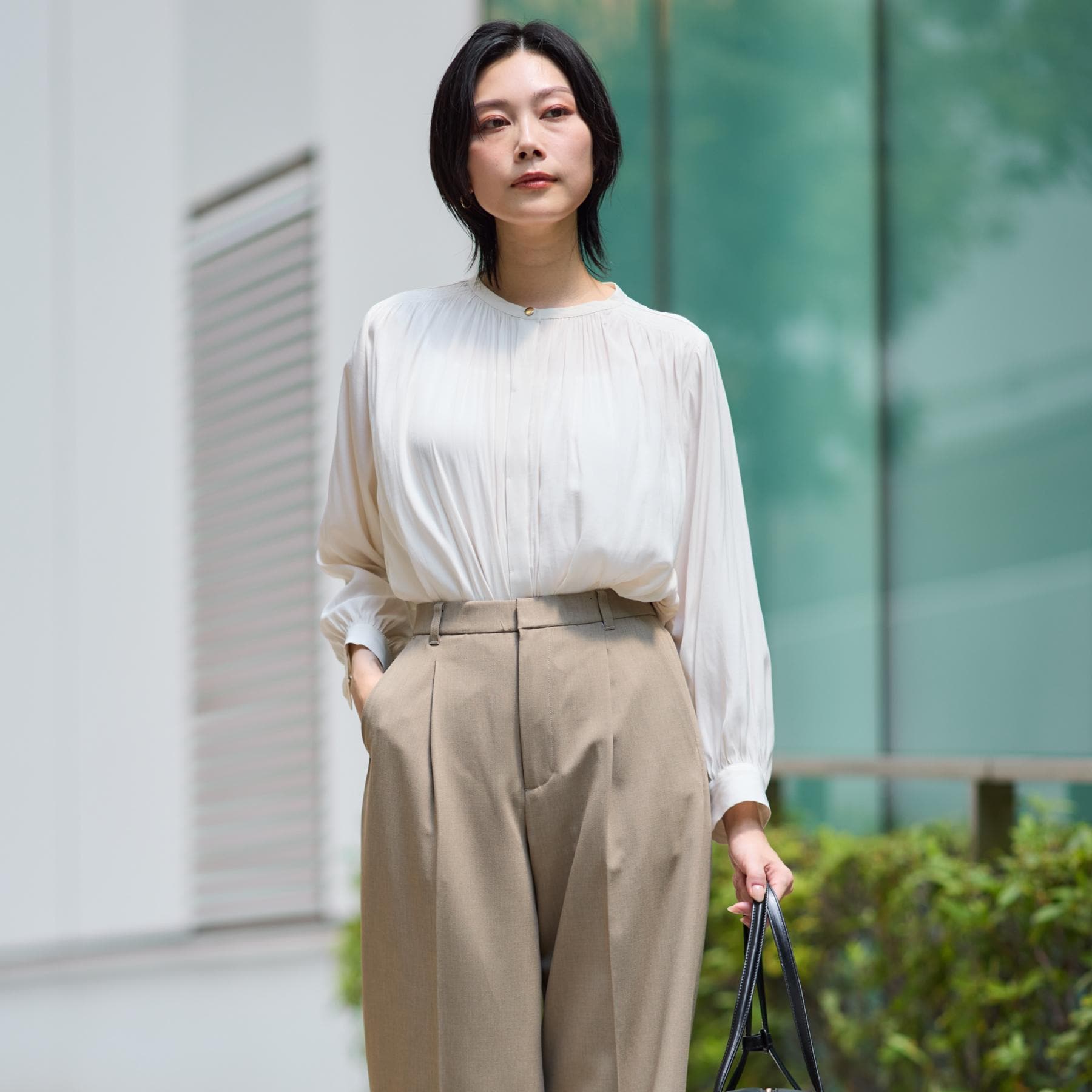 ザ ショップ ティーケー  (ウィメン) THE SHOP TK(Women) ヴィンテージサテンギャザーシャツ （アイボリー(004)） アイボリー(004)