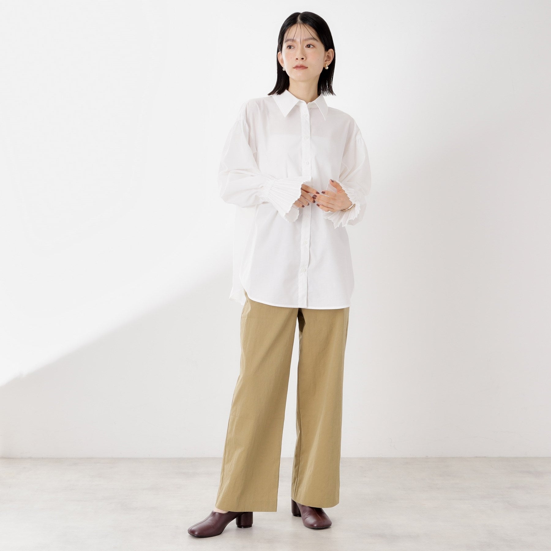 ザ ショップ ティーケー  (ウィメン) THE SHOP TK(Women) 袖プリーツシャツ （スミクロ(018)） スミクロ(018)