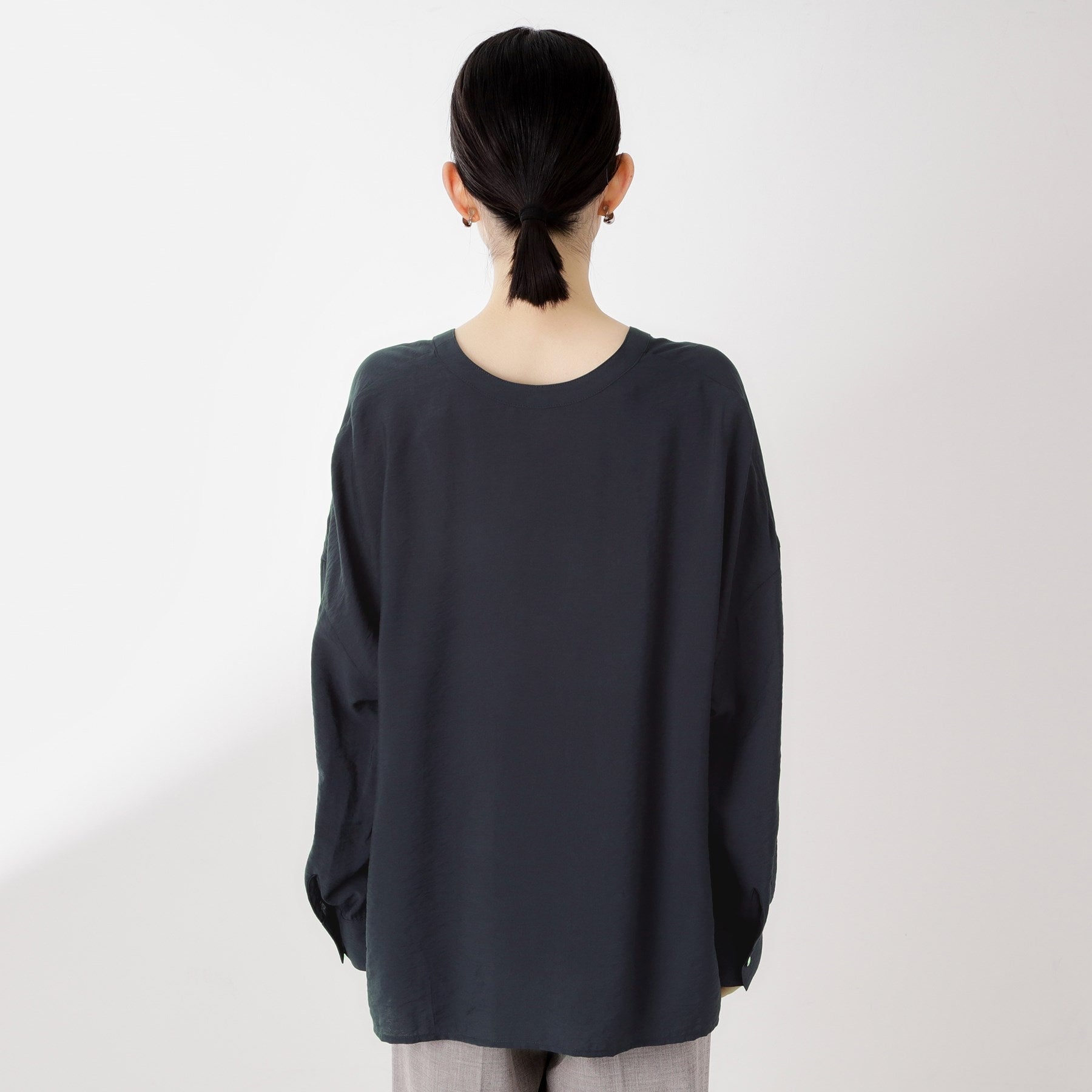 ザ ショップ ティーケー  (ウィメン) THE SHOP TK(Women) イレヘム刺繍ポケットシャツ （ネイビー(094)） ネイビー(094)