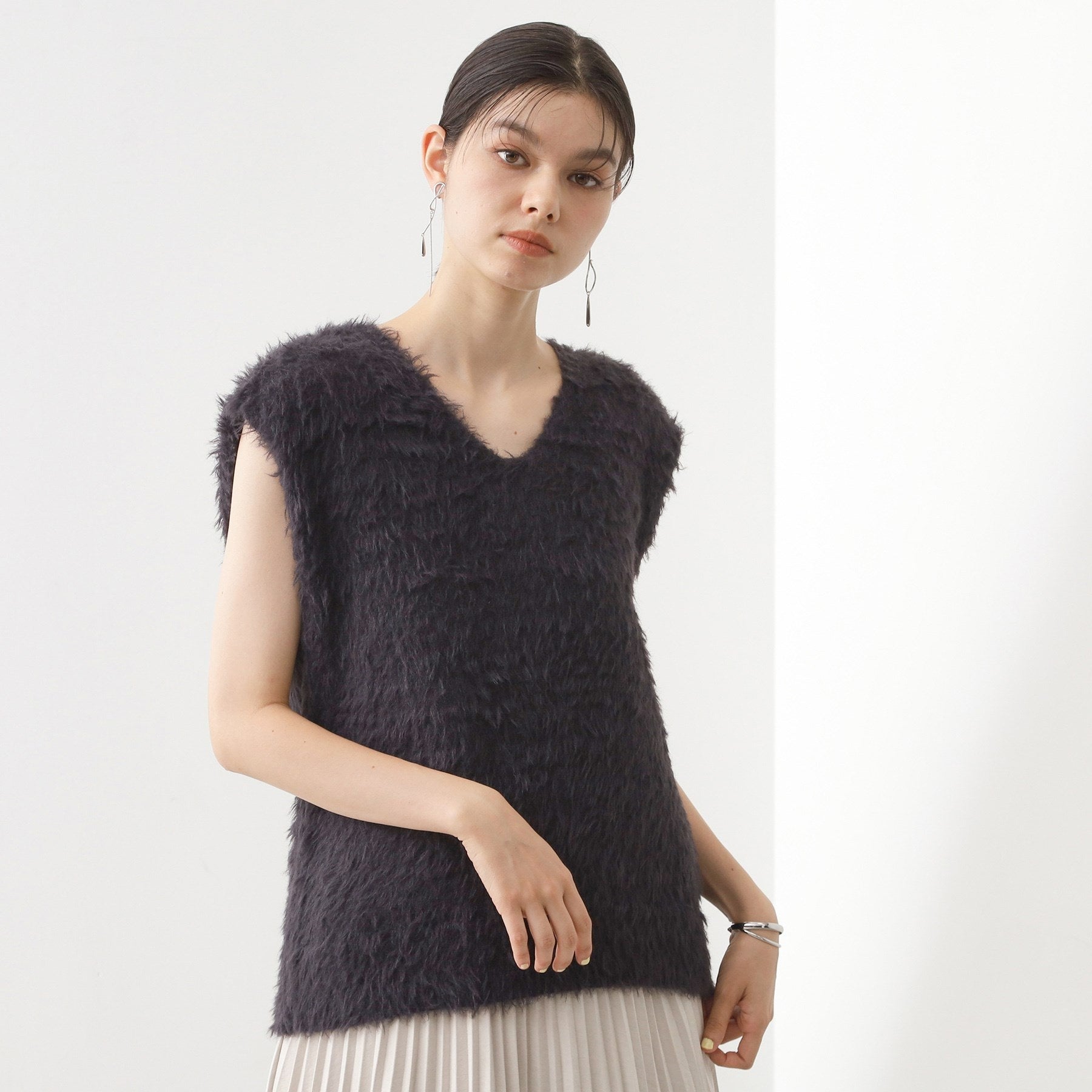 ザ ショップ ティーケー  (ウィメン) THE SHOP TK(Women) 起毛フェザーVNベスト （スミクロ(018)） スミクロ(018)