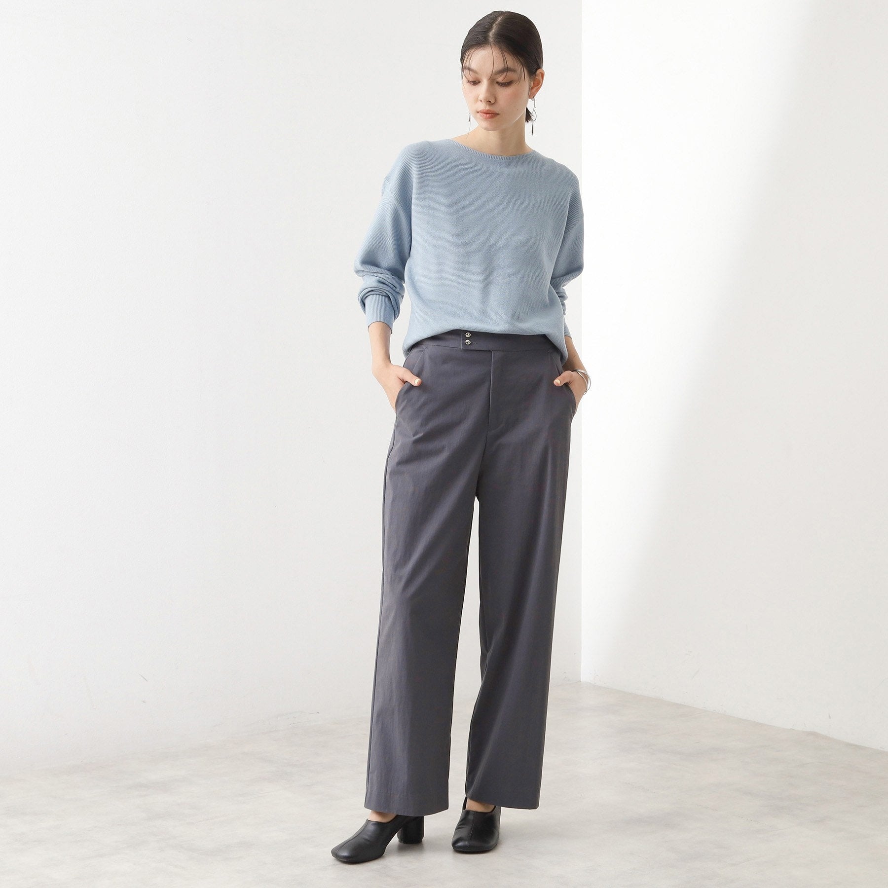ザ ショップ ティーケー  (ウィメン) THE SHOP TK(Women) コットンナイロンデザイン釦パンツ （スミクロ(018)） スミクロ(018)