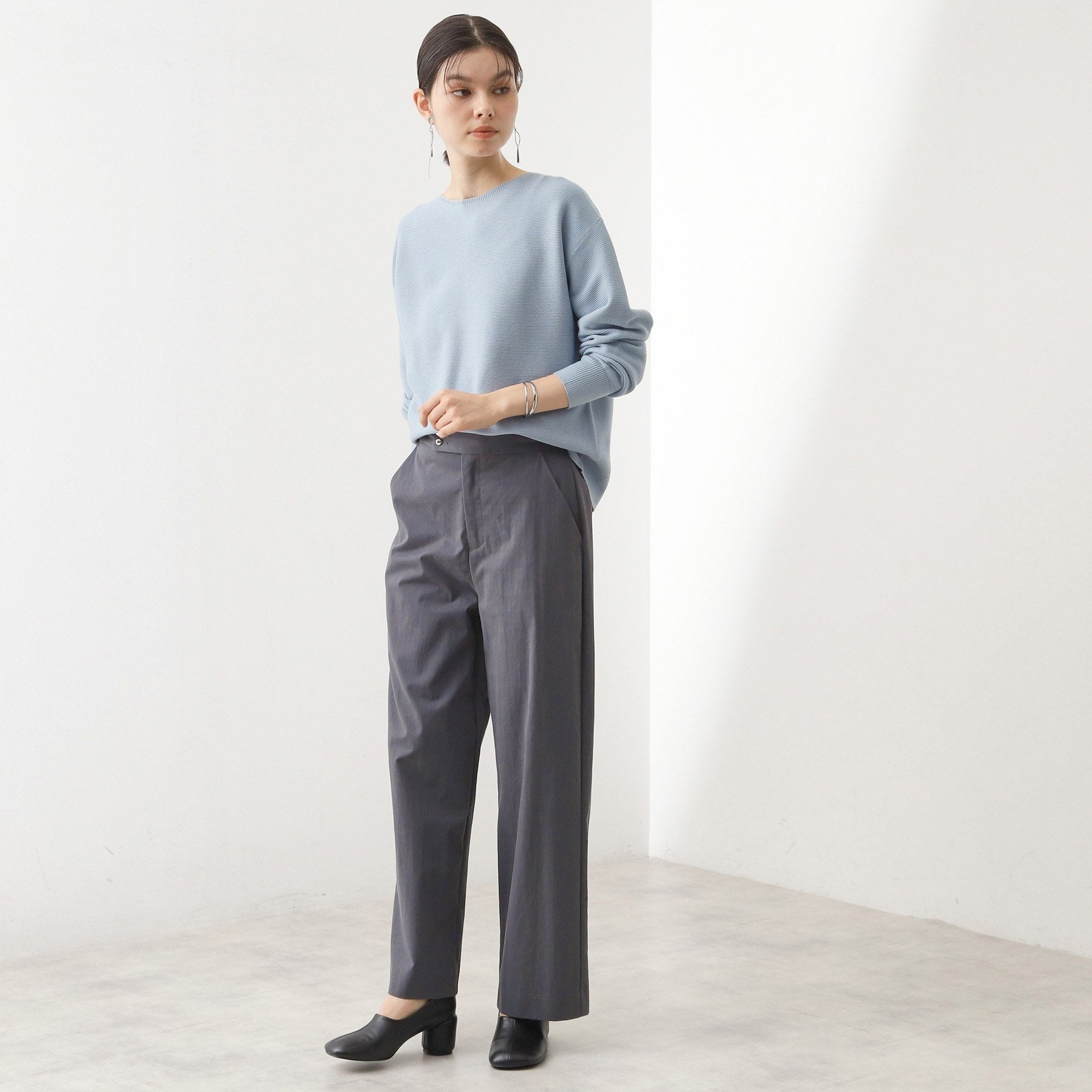 ザ ショップ ティーケー  (ウィメン) THE SHOP TK(Women) コットンナイロンデザイン釦パンツ （スミクロ(018)） スミクロ(018)