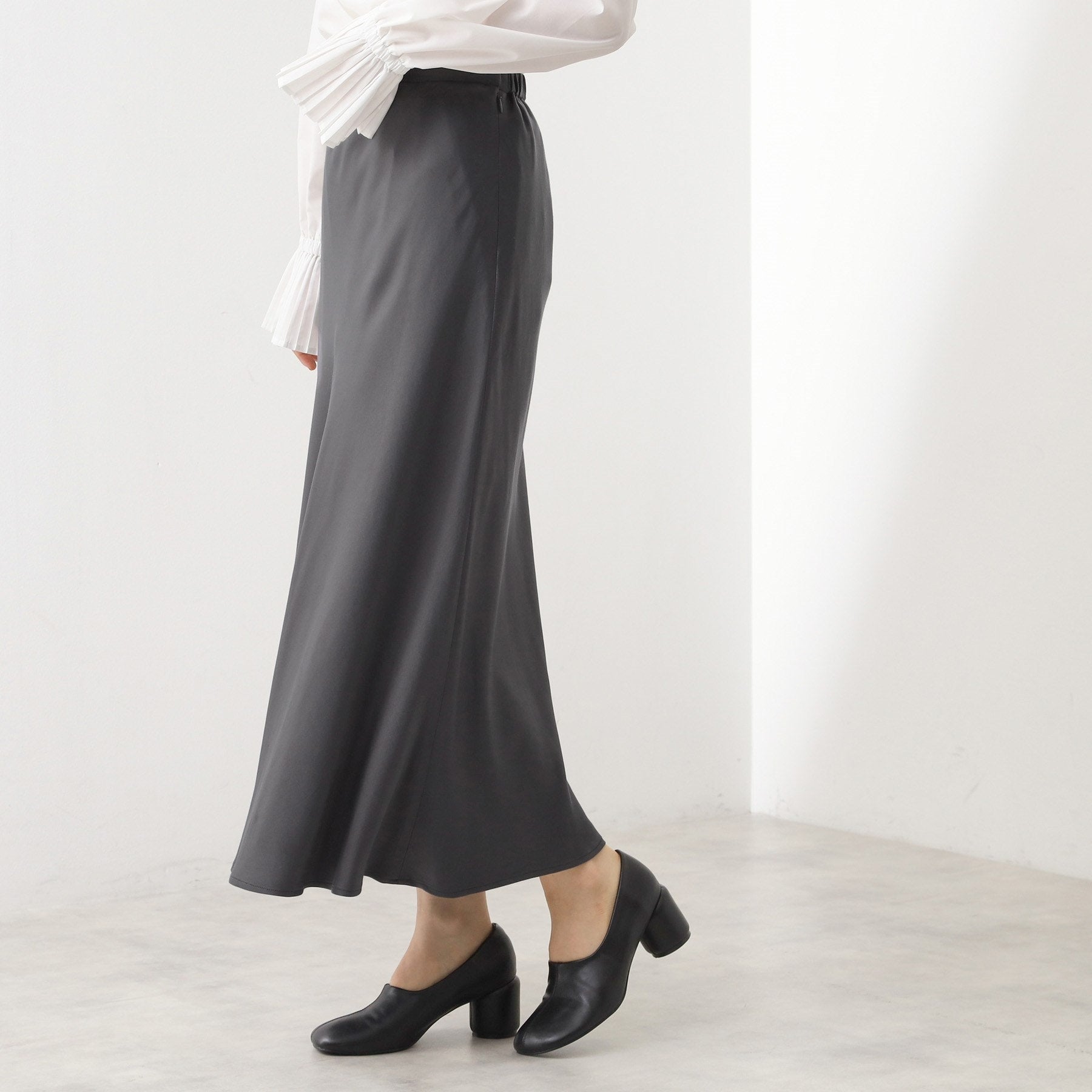 ザ ショップ ティーケー  (ウィメン) THE SHOP TK(Women) サテンAラインスカート （スミクロ(018)） スミクロ(018)