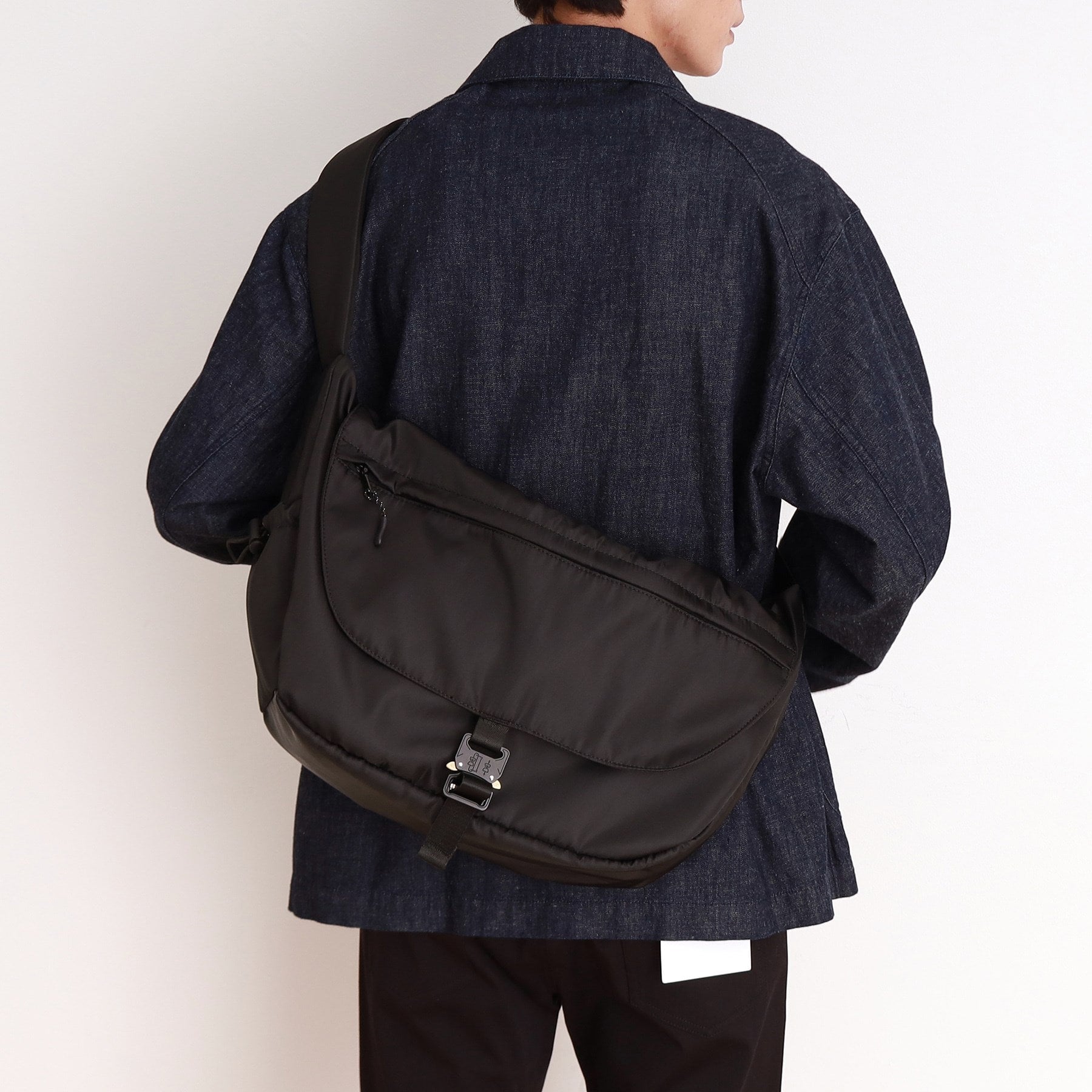 ザ ショップ ティーケー(メンズ) THE SHOP TK(Men) メタルバックルメッセンジャーバッグ （ブラック(019)） ブラック(019)