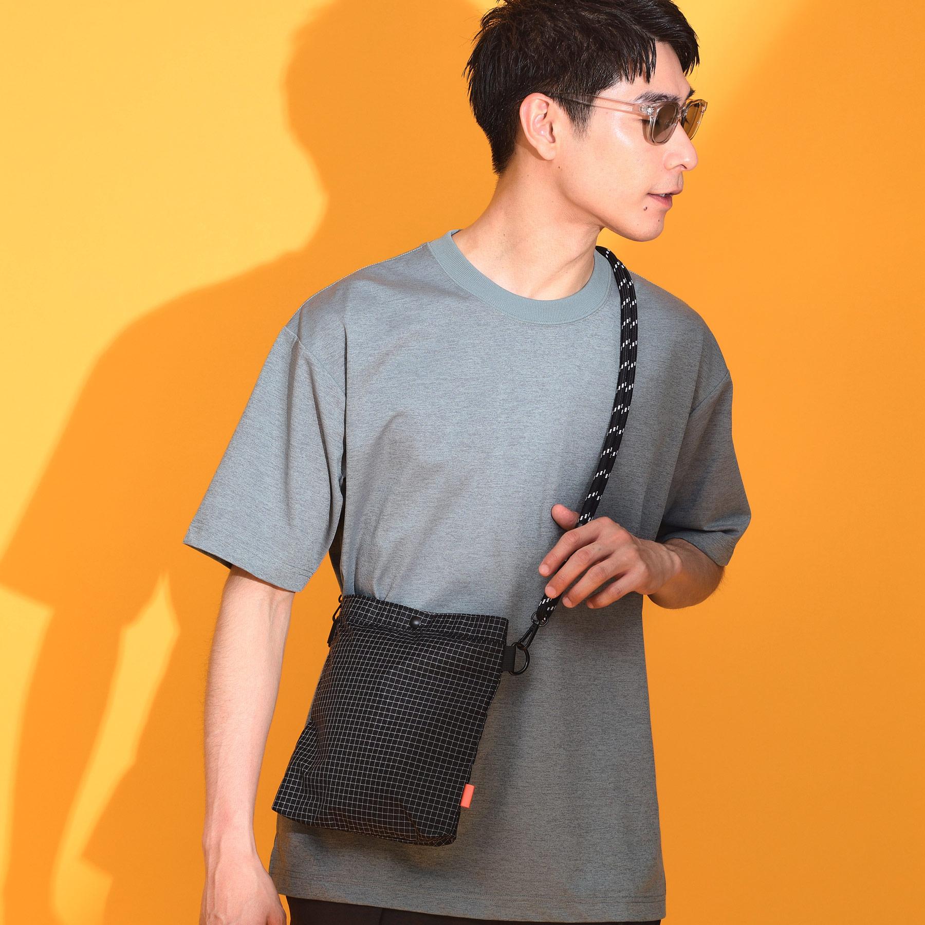 ザ ショップ ティーケー(メンズ) THE SHOP TK(Men) ナイロンスクエアサコッシュ ユニセックス／軽量 （ベージュ(052)） ベージュ(052)