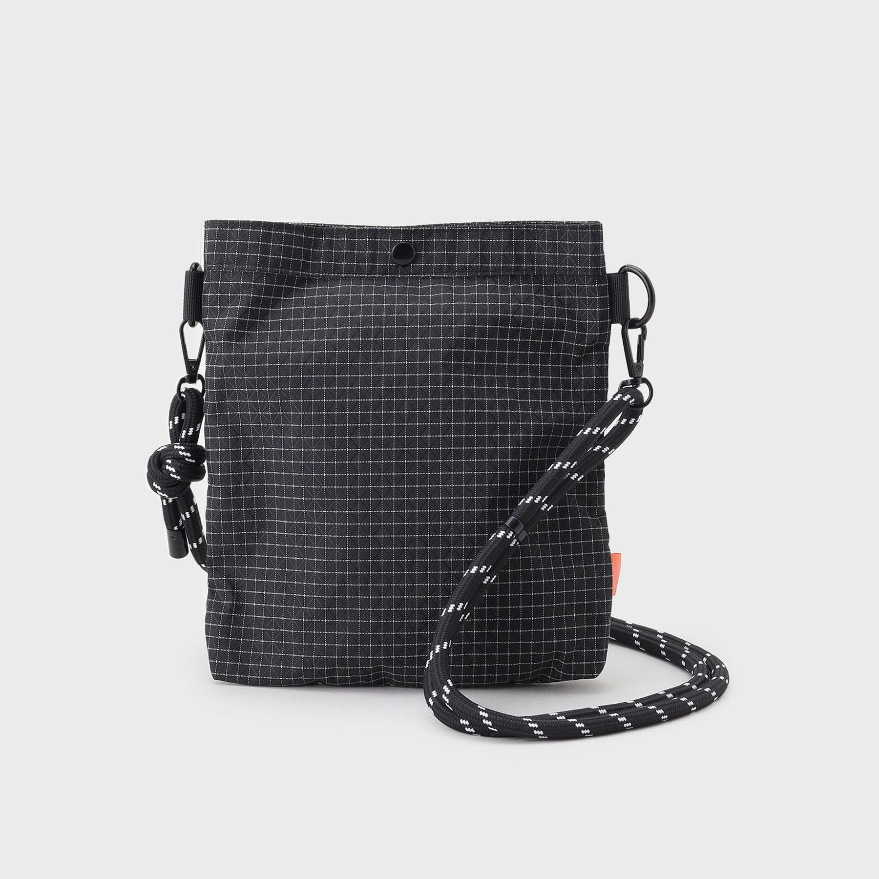 ザ ショップ ティーケー(メンズ) THE SHOP TK(Men) ナイロンスクエアサコッシュ ユニセックス／軽量 （ベージュ(052)） ベージュ(052)