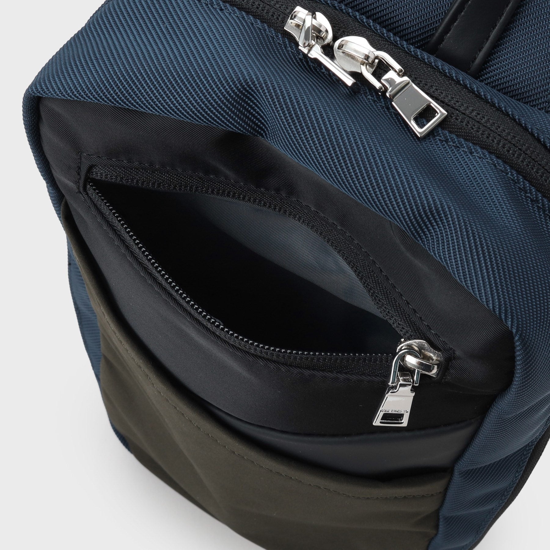 ザ ショップ ティーケー(メンズ) THE SHOP TK(Men) 切替ボディバッグ （ネイビー(094)） ネイビー(094)