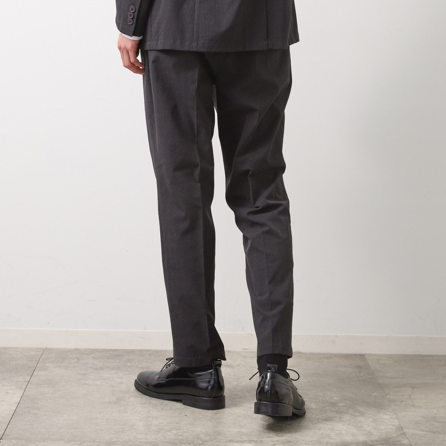ザ ショップ ティーケー(メンズ) THE SHOP TK(Men) ライトエアースラックス【セットアップ可】 （チャコールグレー(014)） チャコールグレー(014)