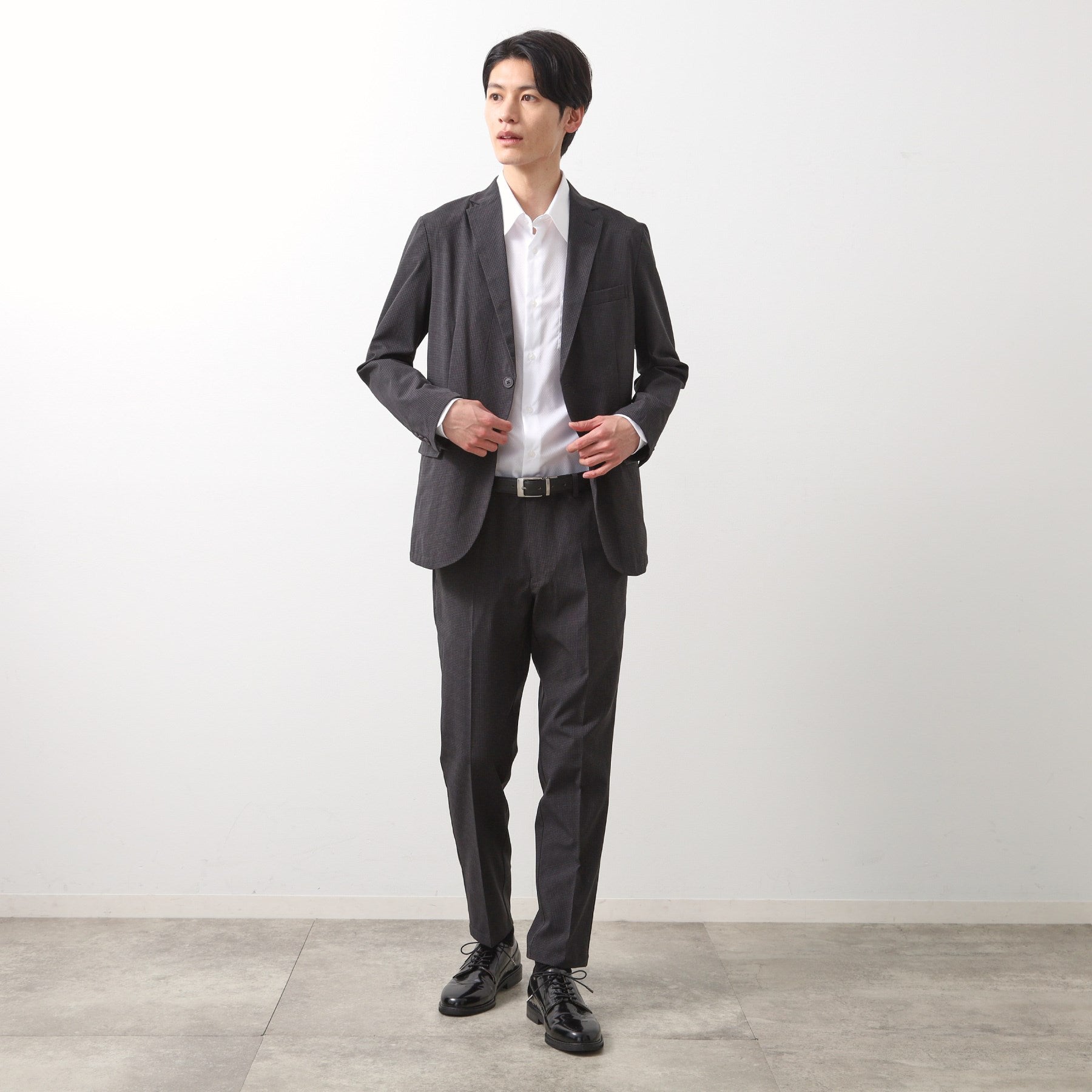 ザ ショップ ティーケー(メンズ) THE SHOP TK(Men) ライトエアースラックス【セットアップ可】 （チャコールグレー(014)） チャコールグレー(014)