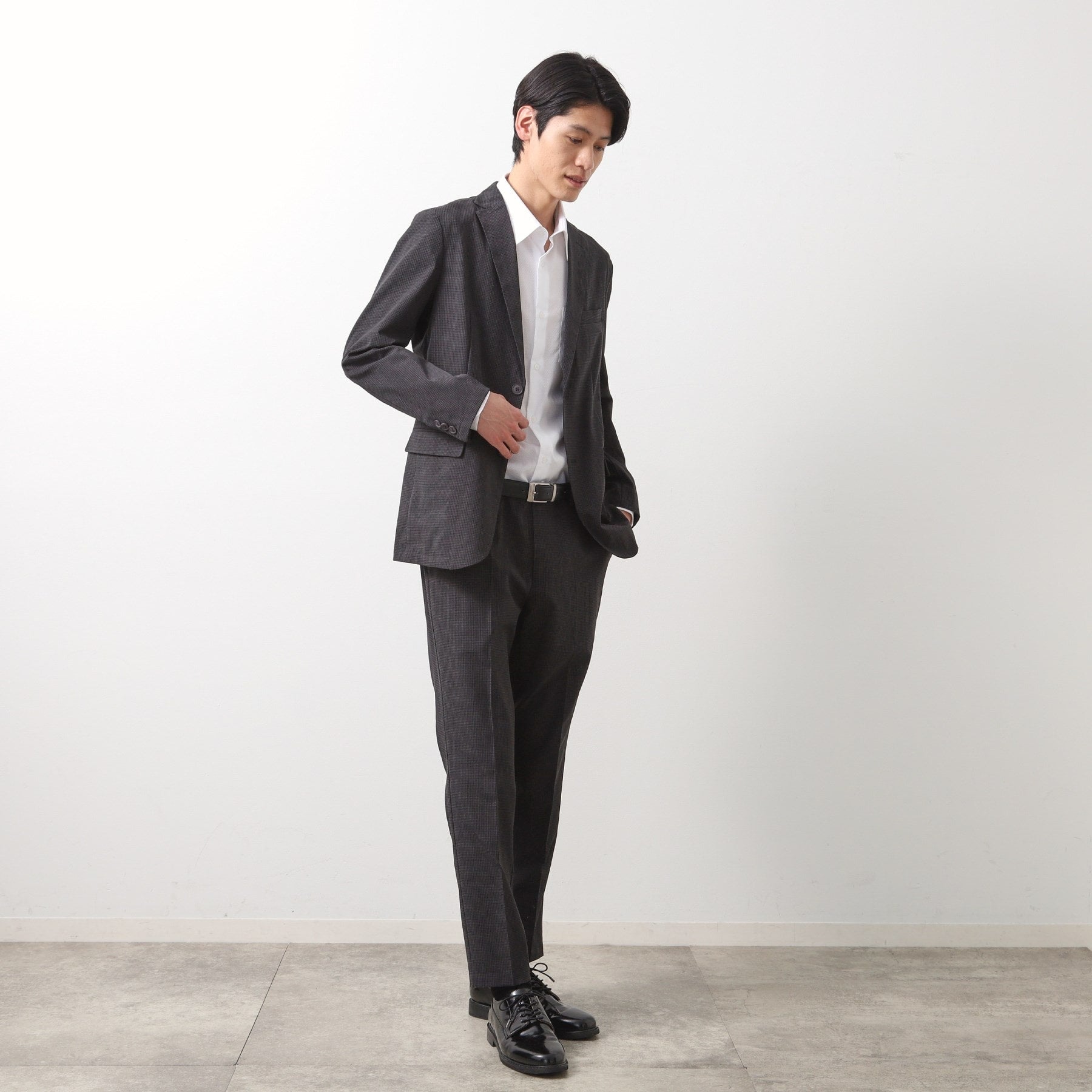 ザ ショップ ティーケー(メンズ) THE SHOP TK(Men) ライトエアースラックス【セットアップ可】 （チャコールグレー(014)） チャコールグレー(014)