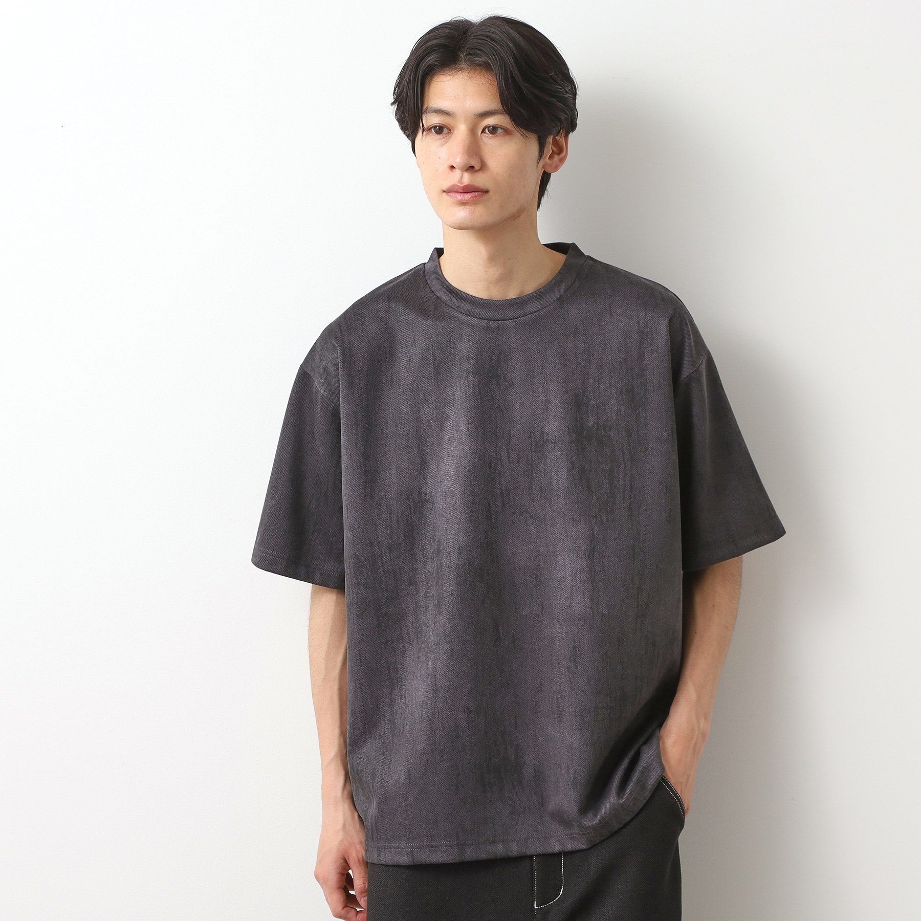 ザ ショップ ティーケー(メンズ) THE SHOP TK(Men) スウェードプリントTシャツ （チャコールグレー(013)） チャコールグレー(013)
