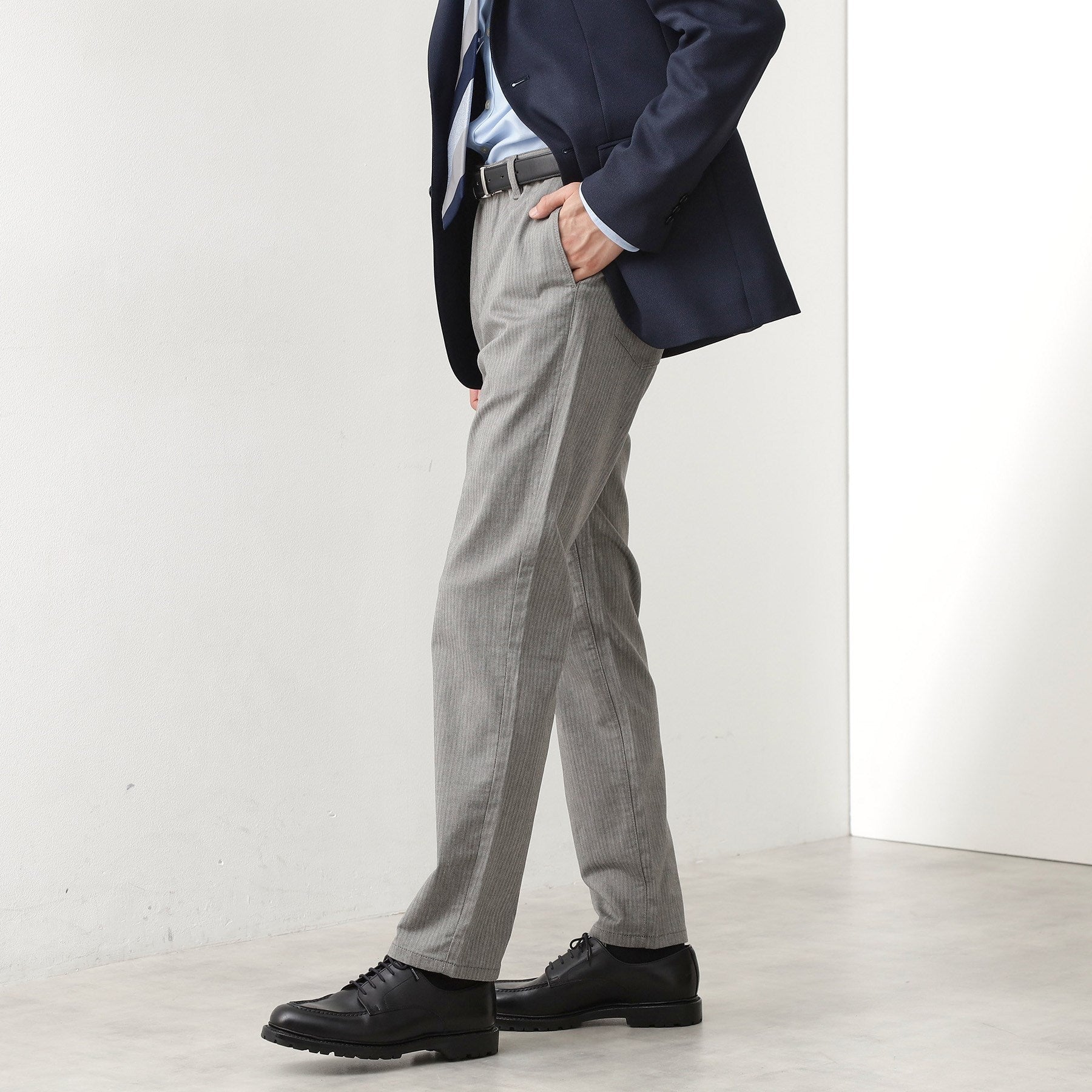 ザ ショップ ティーケー(メンズ) THE SHOP TK(Men) 【オールシーズン穿ける！】7DAYSストレッチへリンボンパンツ ON⇔OFF兼用 （チャコールグレー(814)） チャコールグレー(814)