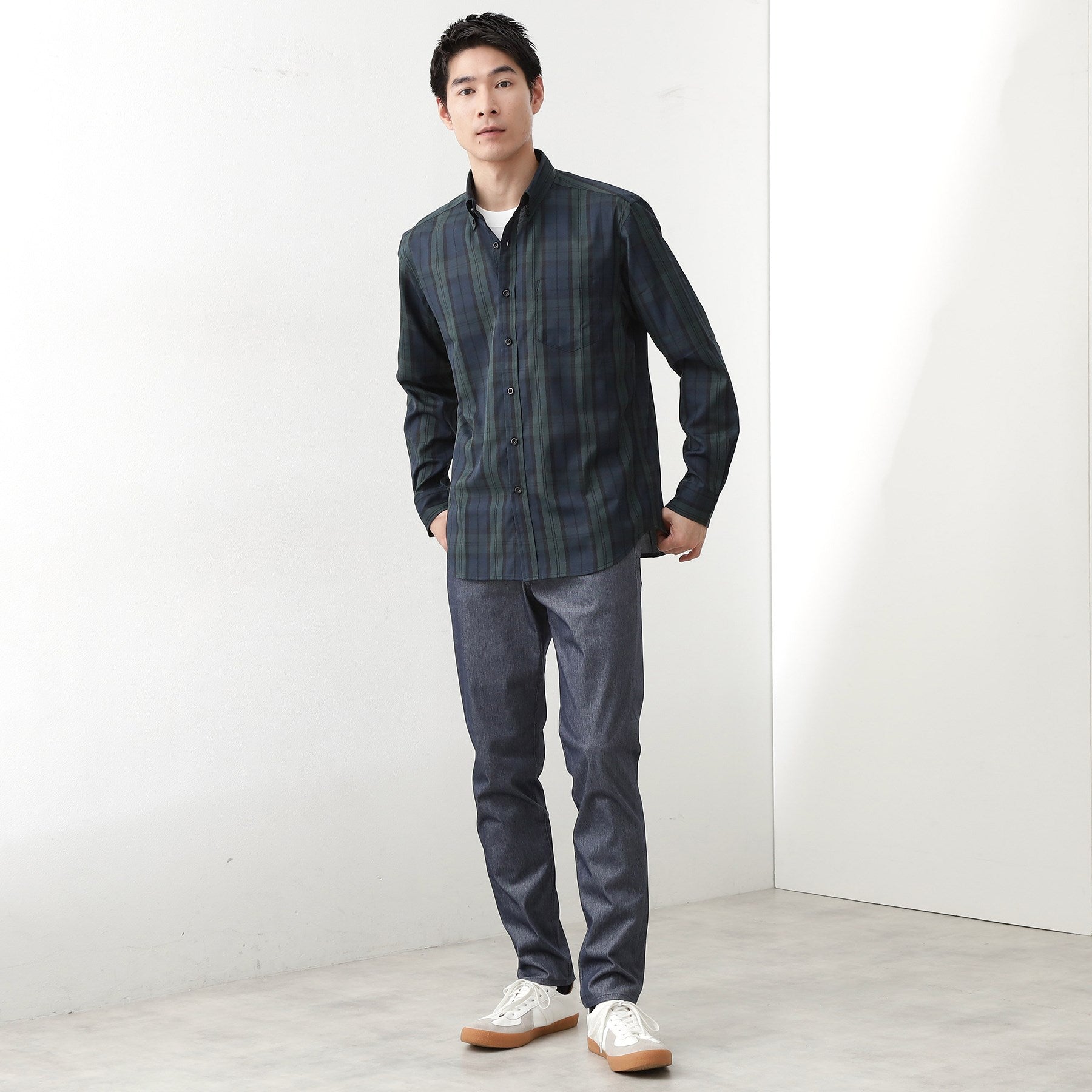 ザ ショップ ティーケー(メンズ) THE SHOP TK(Men) 【オールシーズン穿ける！】360°ストレッチ プレミアムスキニーパンツ 全5サイズ×6色展開 （スミクロ(818)） スミクロ(818)