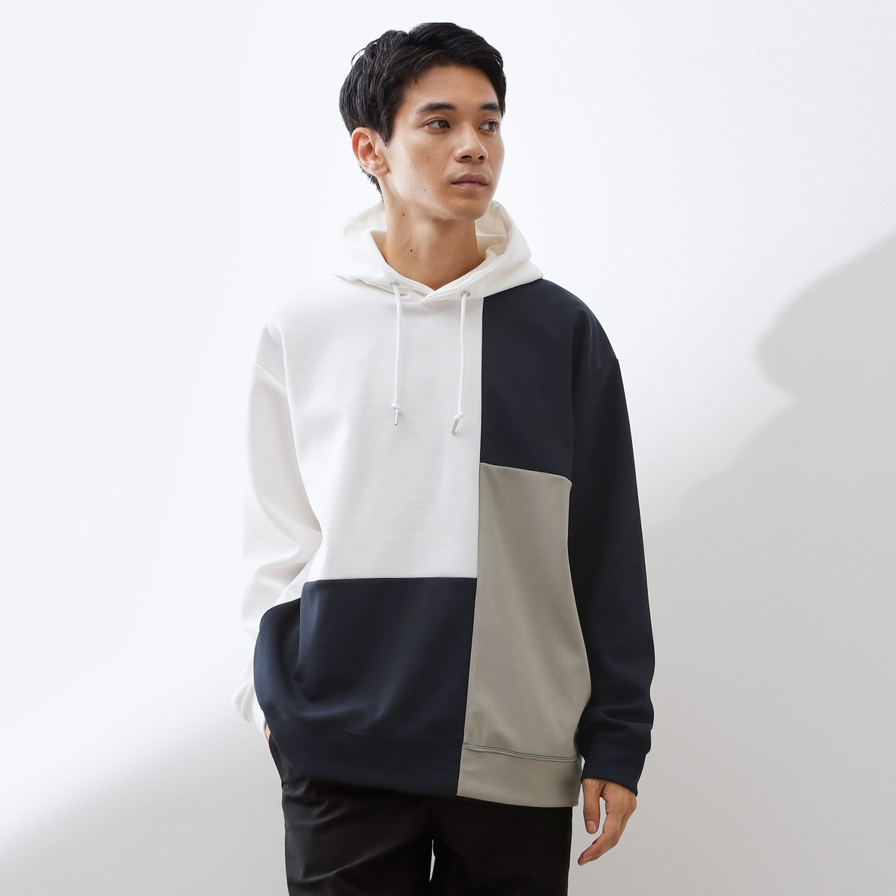 ザ ショップ ティーケー(メンズ) THE SHOP TK(Men) ブロッキングパーカー （オフホワイト(103)） オフホワイト(103)