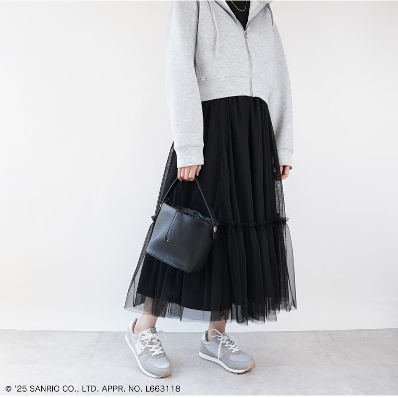 リリオブランコ Lirio blanco サンリオキャラクターズ スニーカー ハローキティ マイメロディ シナモロール クロミ 刺繍 サテン スニーカー 靴 レディース 黒 22.5-24.5cm 抗菌防臭 sanrio （グレー） グレー