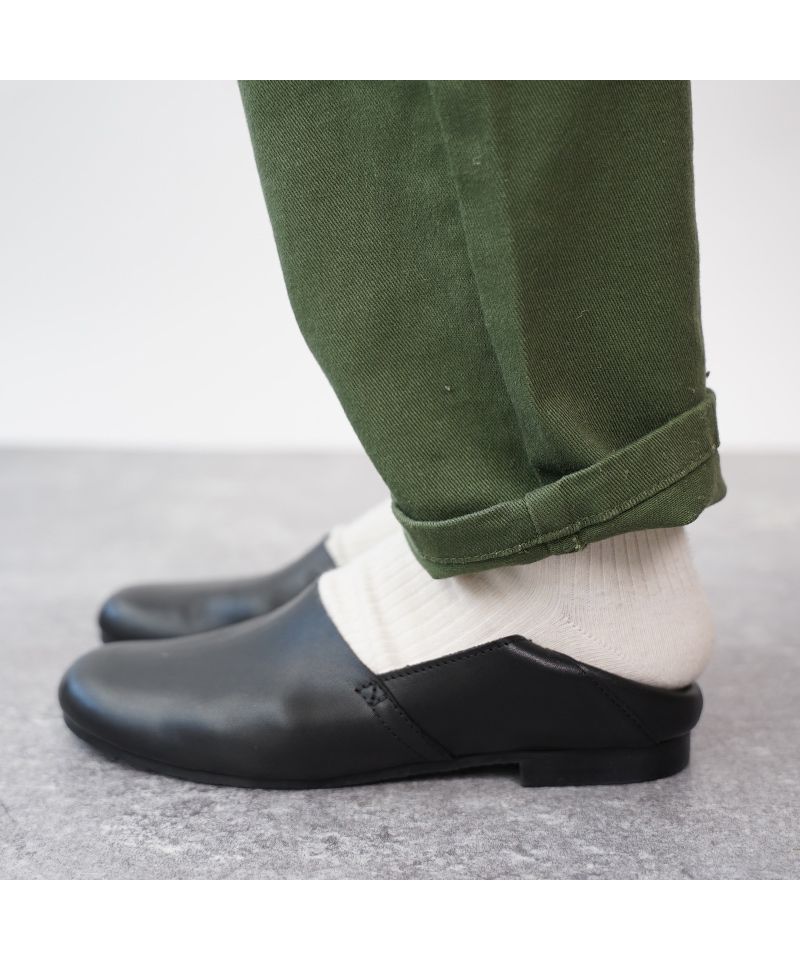 ゾック ZOCCU スリッポン レディース レザー 本革 牛革 柔らかい 歩きやすい 痛くない 1.4cmローヒール ぺたんこ 黒 ブラック ブラウン ホワイト オリーブ 通勤 仕