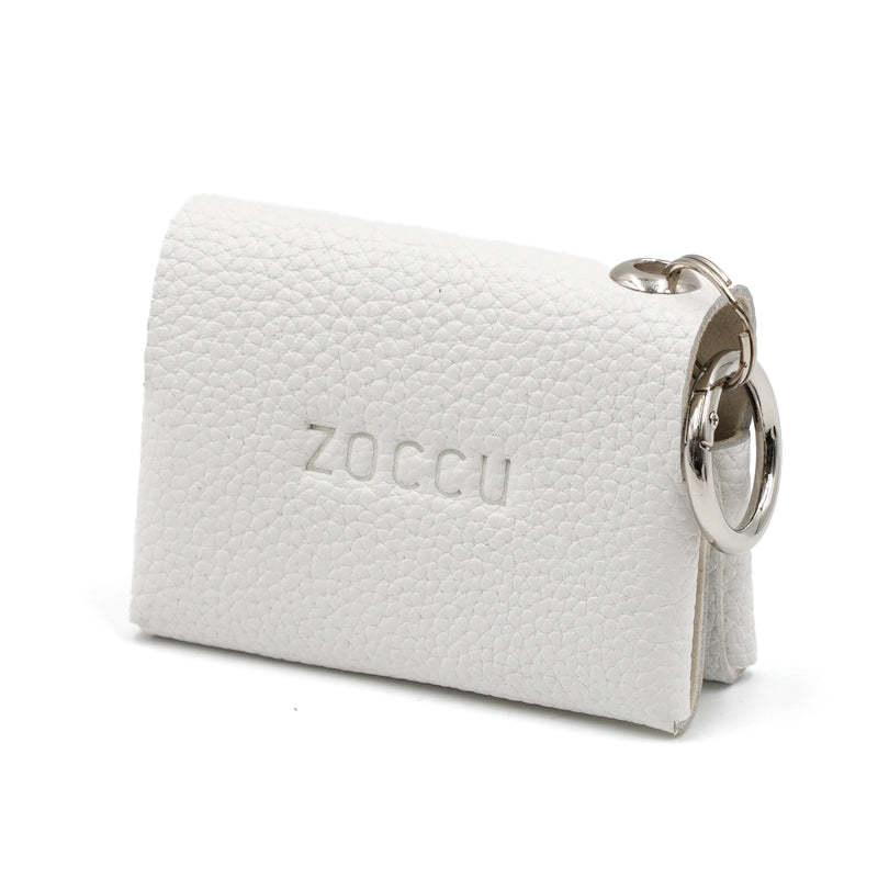 ゾック ZOCCU ポケットティッシュケース テッシュポーチ おしゃれ 本革 レザー 牛革 ティッシュカバー キーケース マルチポーチ ウェットティッシュ 子供 バッグ カラビナ （ブラック） ブラック