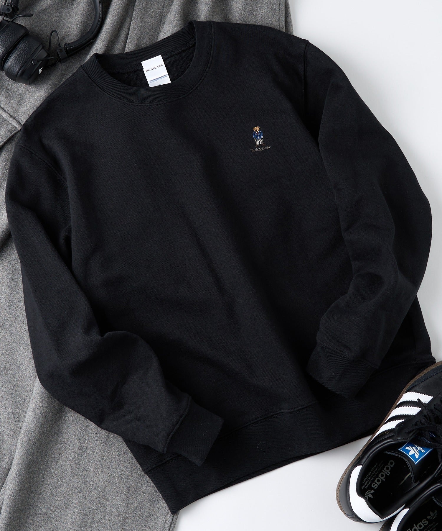 ザ ファイナル ビュー THE FINAL VIEW 【THE FINAL VIEW】TeddyBear ワンポイント刺繍 クルーネックスウェット テディベア ユニセックス （ブラック） ブラック