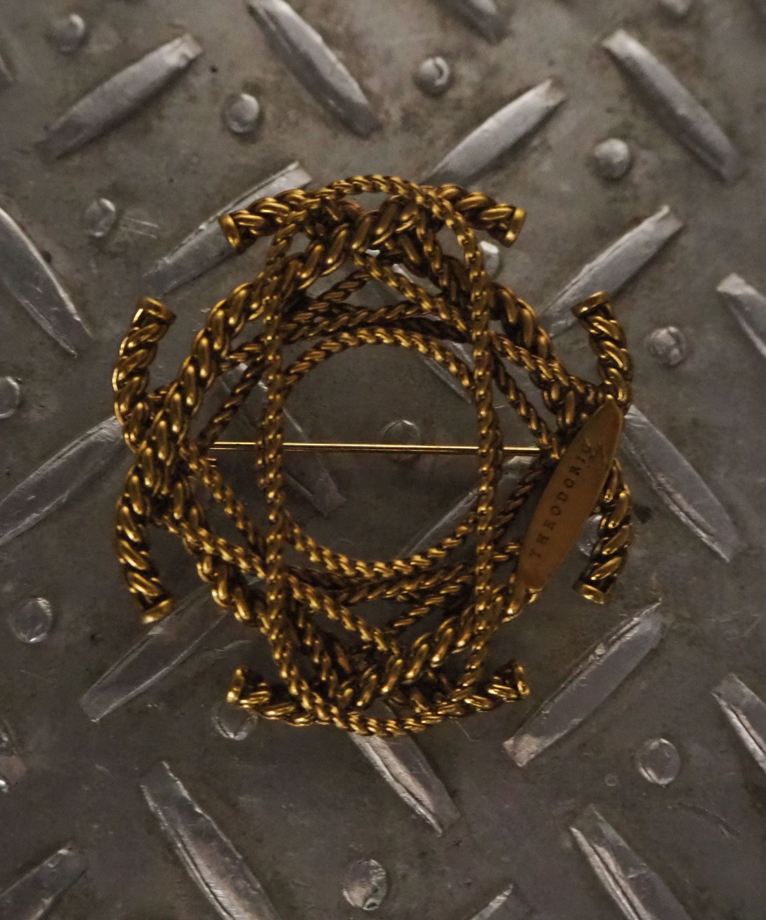 セオドリックディ THEODORIC.dy THEO Motif Brooch （GOLD） GOLD