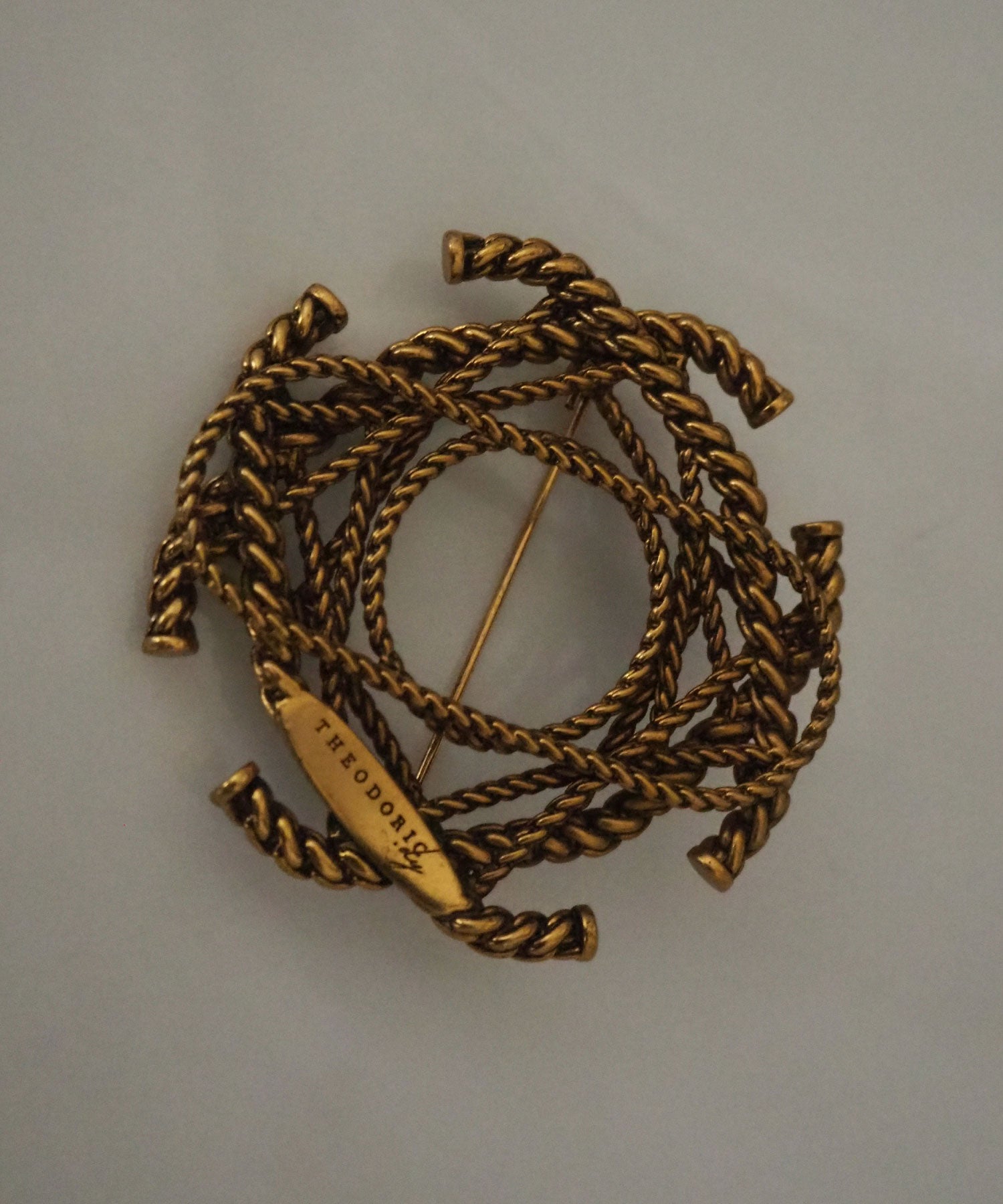 セオドリックディ THEODORIC.dy THEO Motif Brooch （GOLD） GOLD